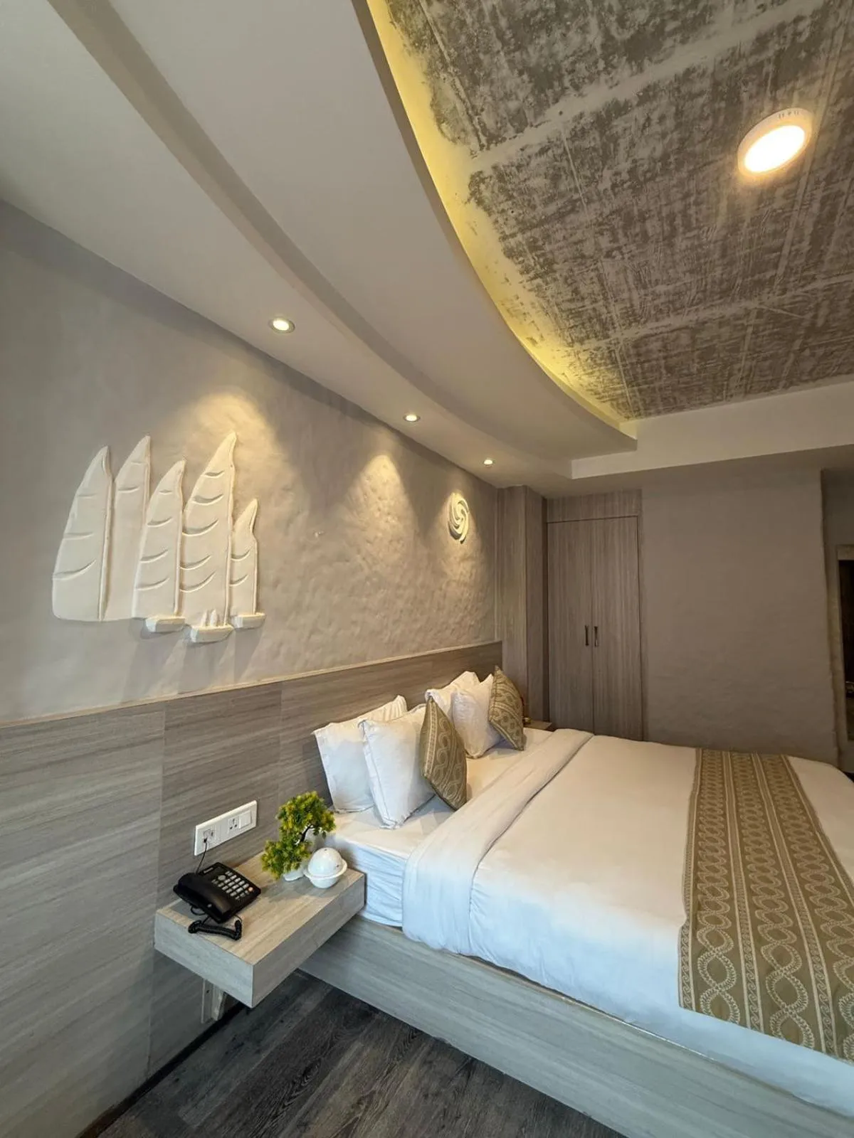 Bed in Vastu Boutique Hotel