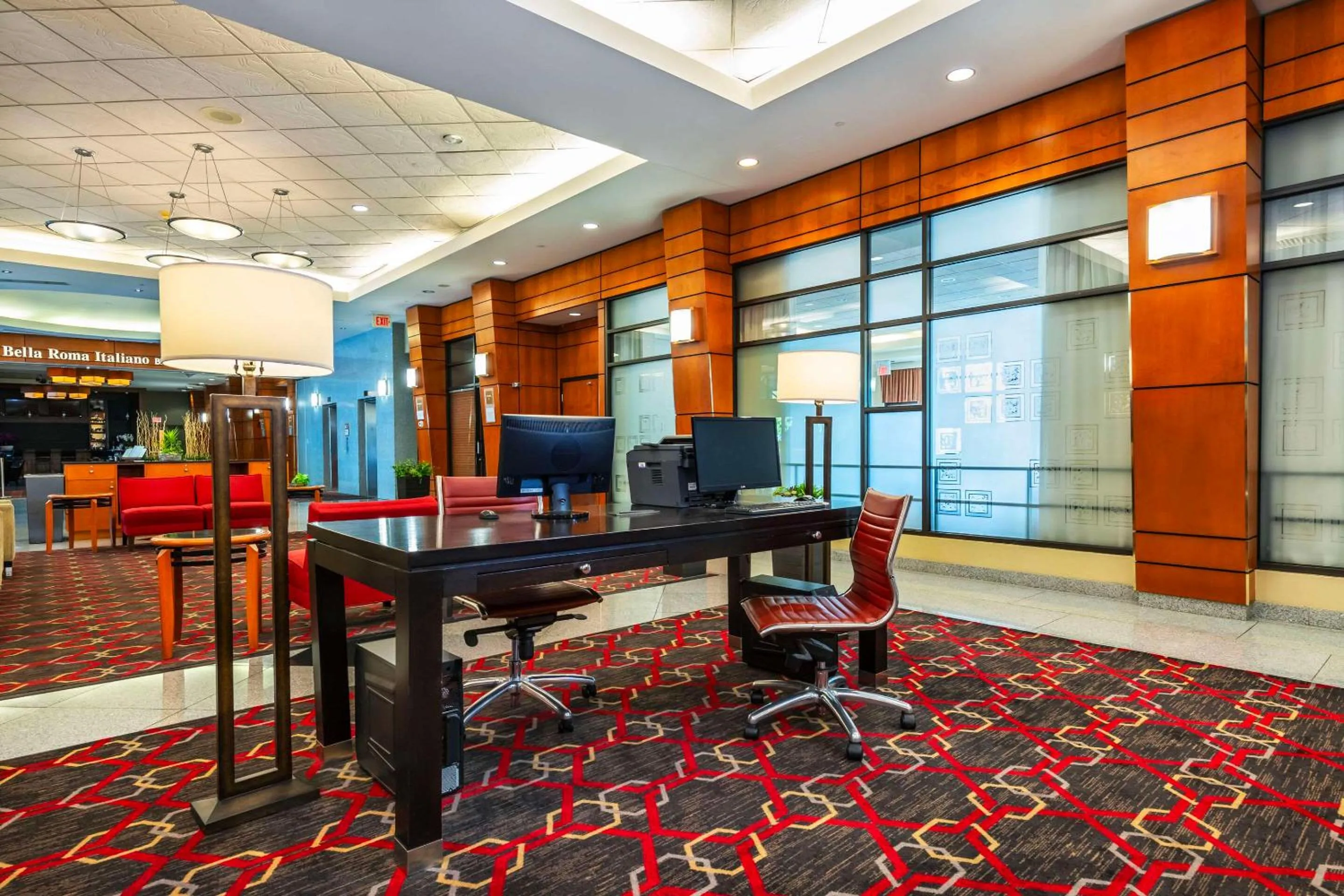 Business facilities in Grand Park Hotel Vancouver Airport, an Ascend Collection Hotel