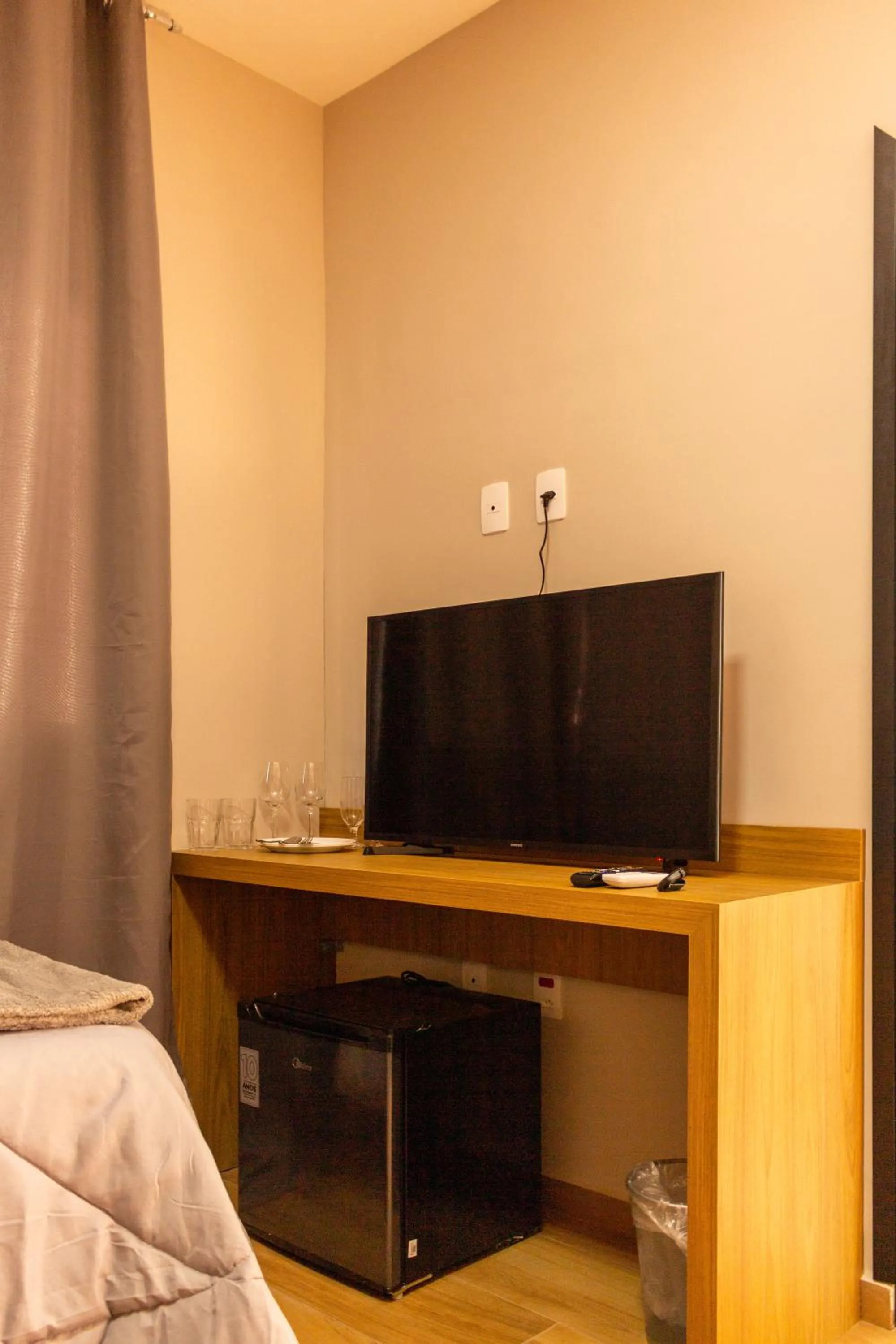 Communal lounge/ TV room in Pousada Vovó Teresa