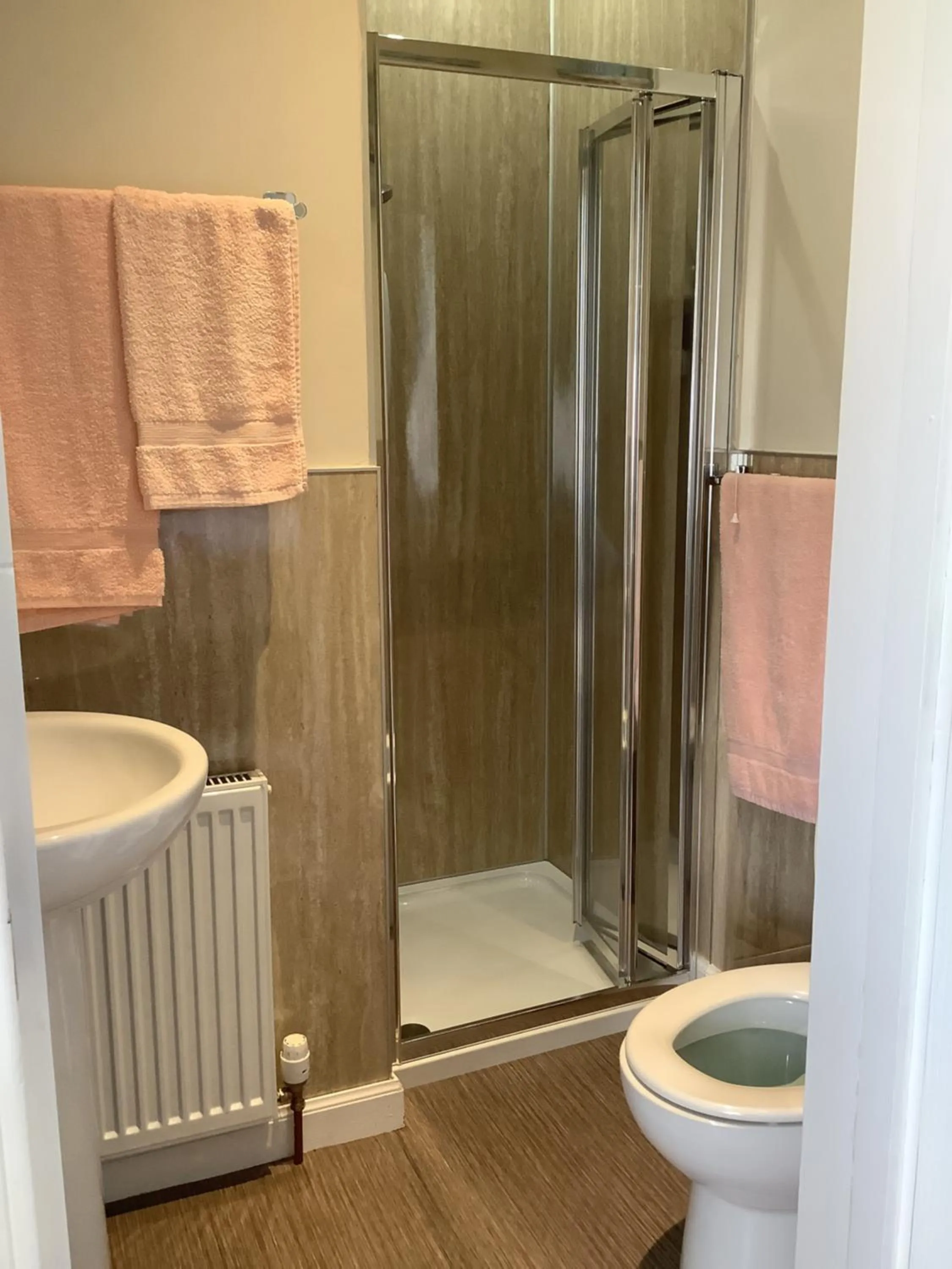 Bathroom in Westlea Bed and Breakfast