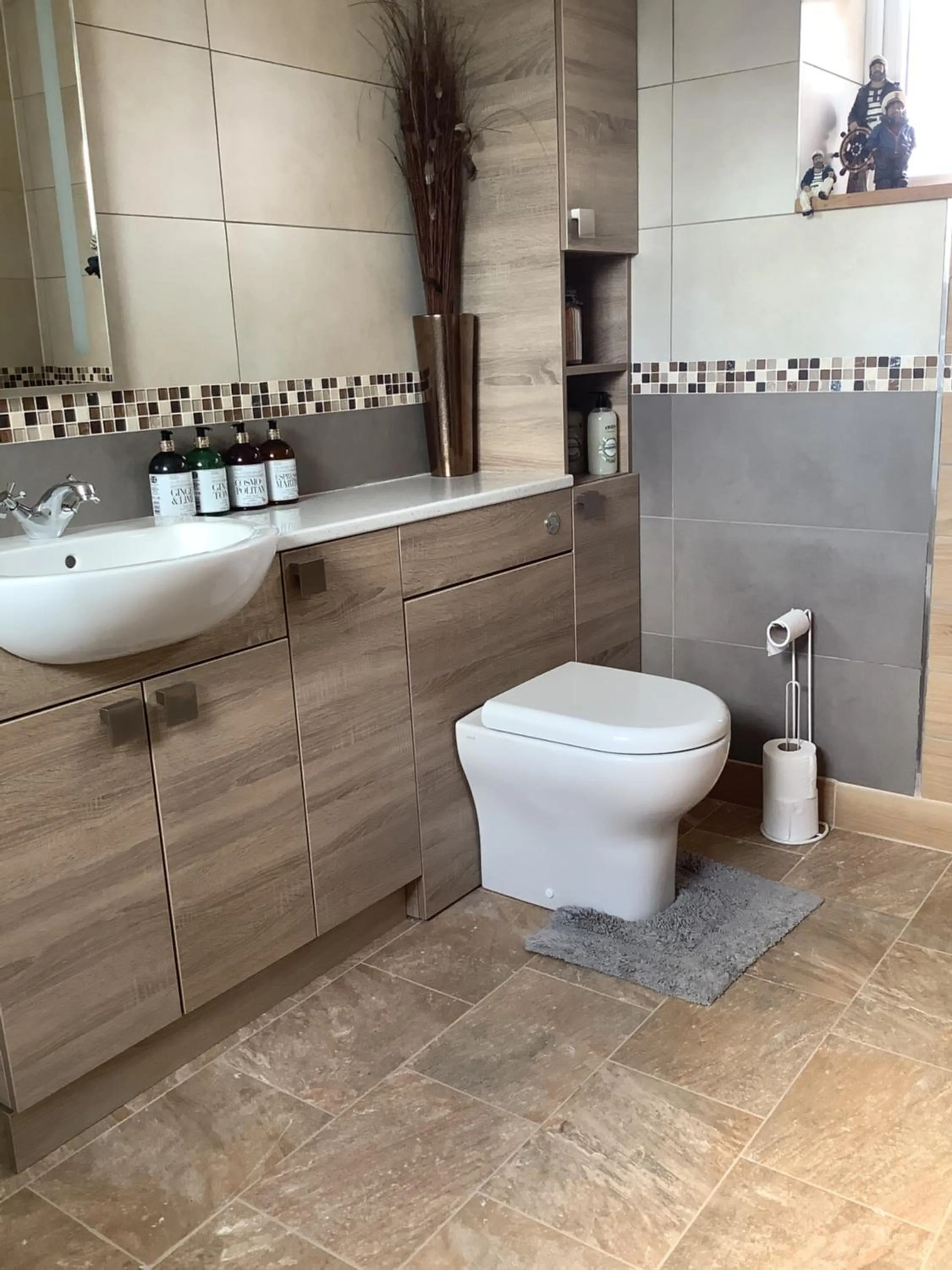 Bathroom in Westlea Bed and Breakfast