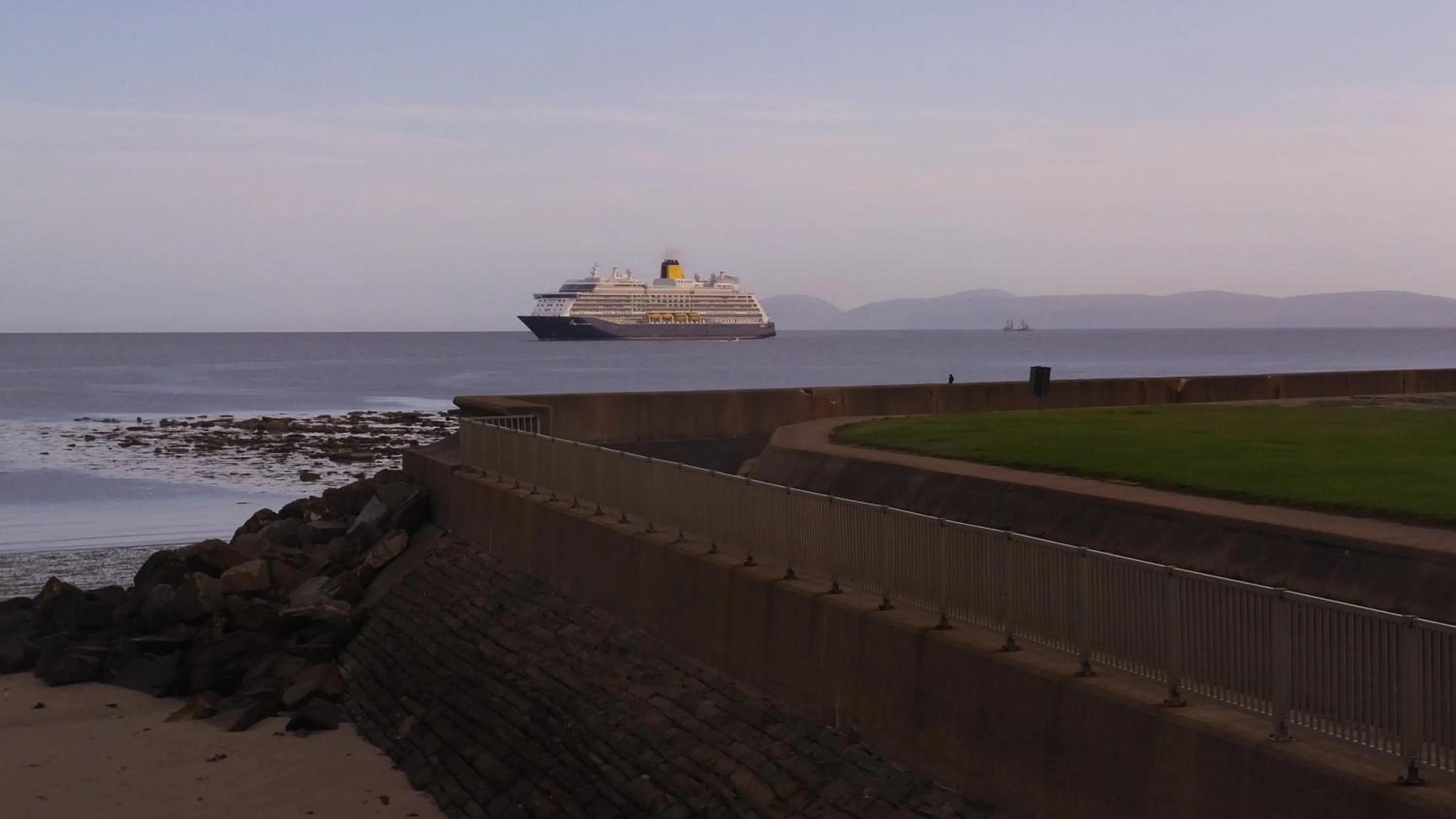 Sea view in Westlea Bed and Breakfast