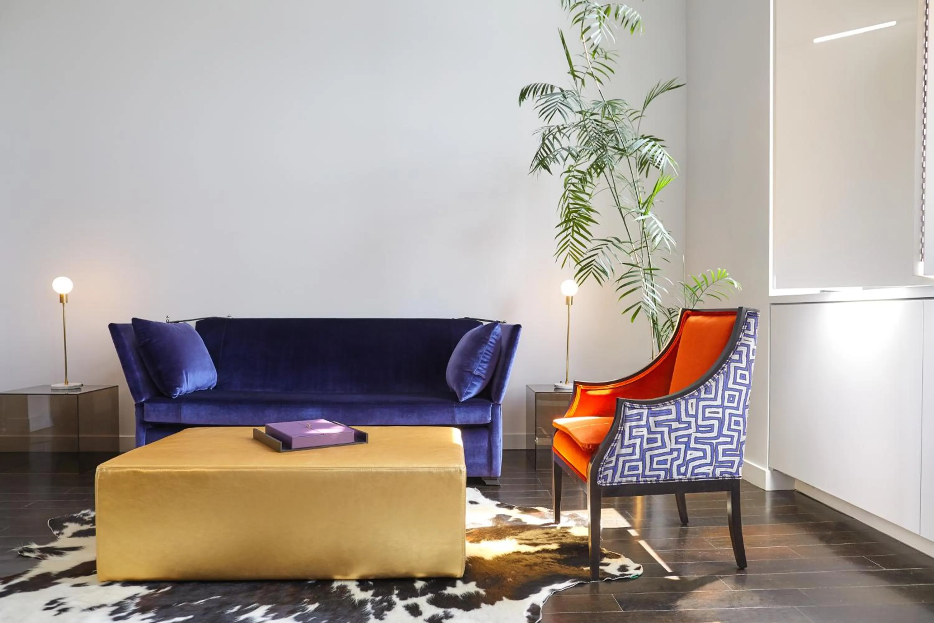 TV and multimedia in Hotel St Paul, Montreal, a Member of Design Hotels