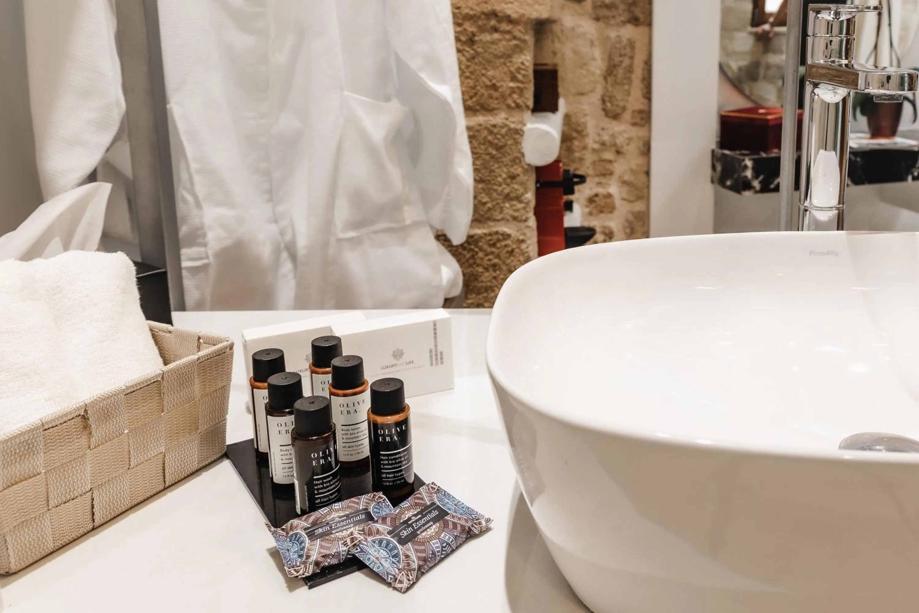 Bathroom in Chateau Anax Luxury suites