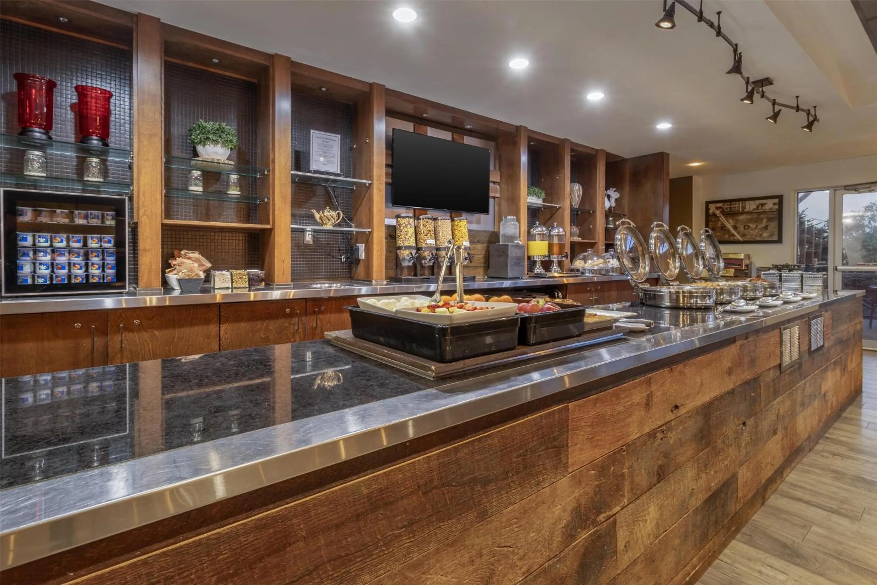 Breakfast in Best Western Plus Chocolate Lake Hotel - Halifax