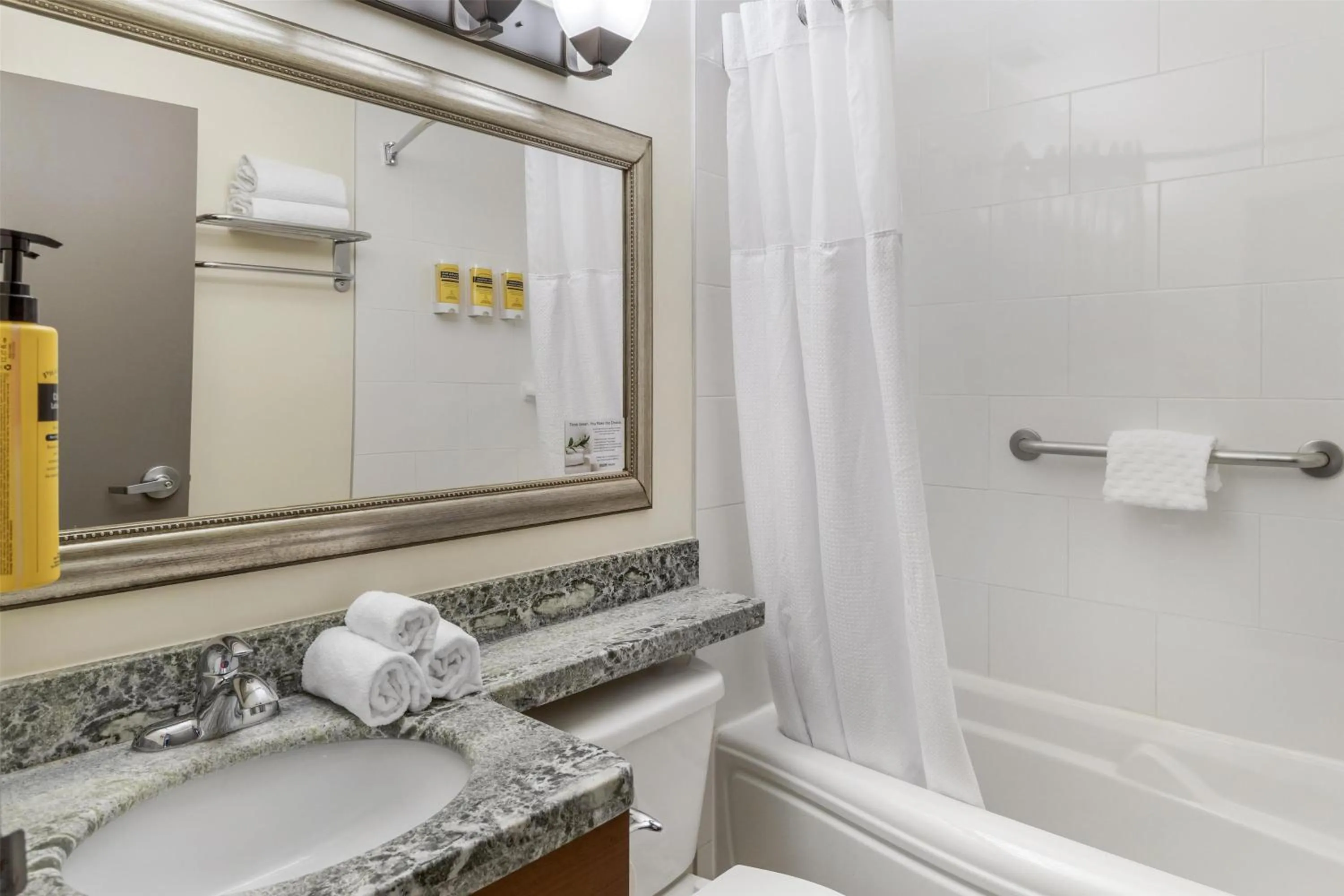 Bathroom in Best Western Plus Chocolate Lake Hotel - Halifax