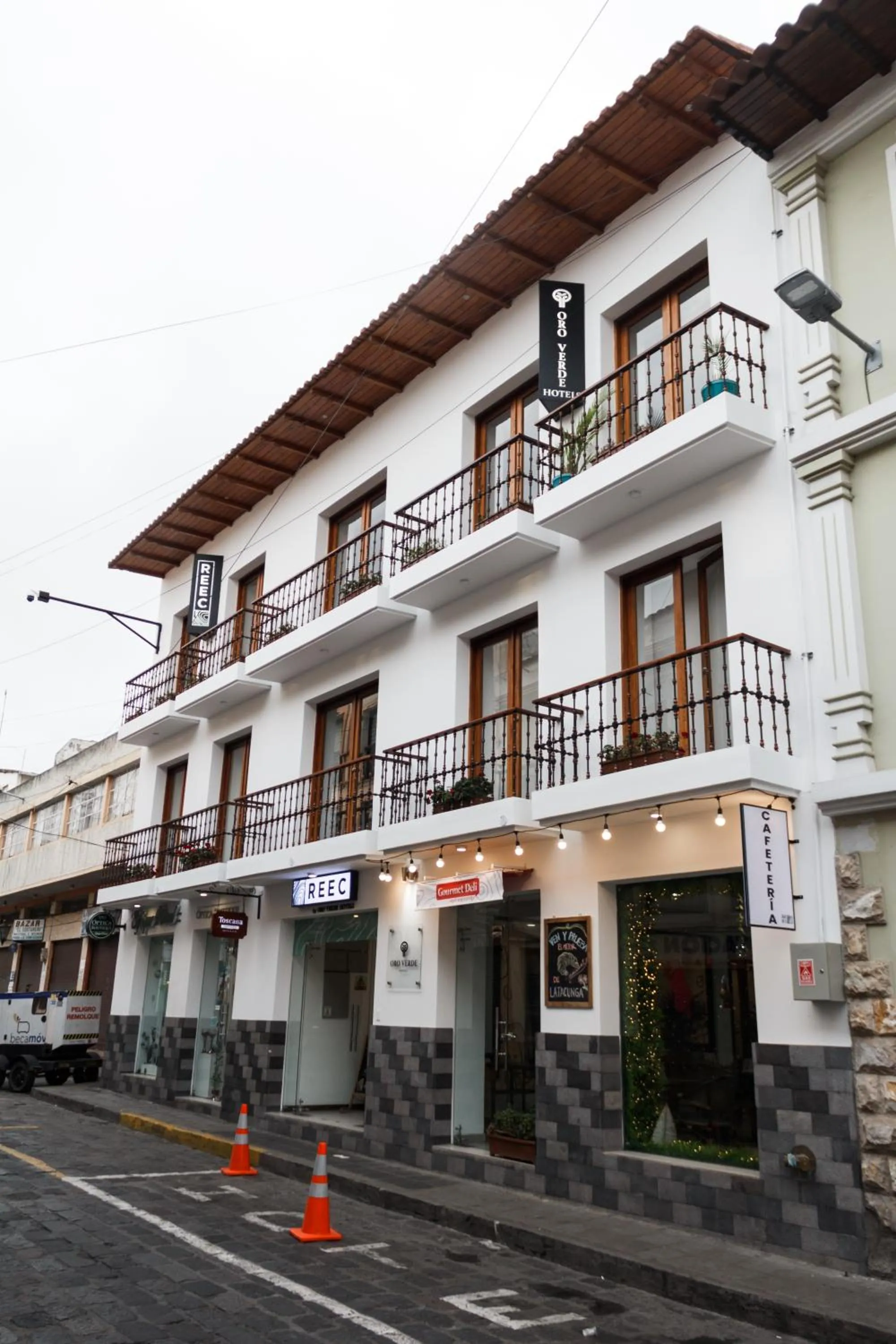Property building in REEC Latacunga by Oro Verde Hotels