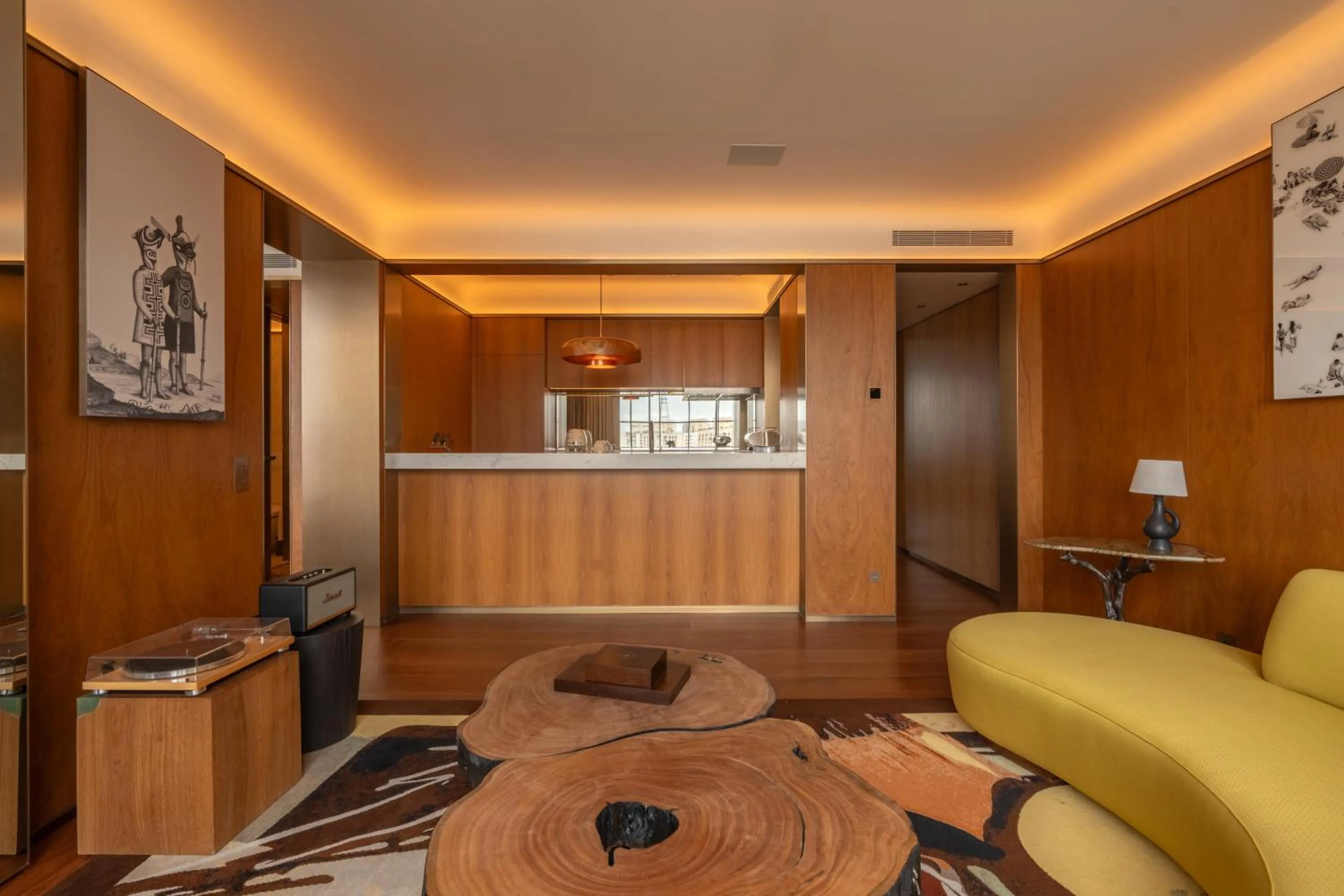 Kitchen or kitchenette in Rosewood São Paulo