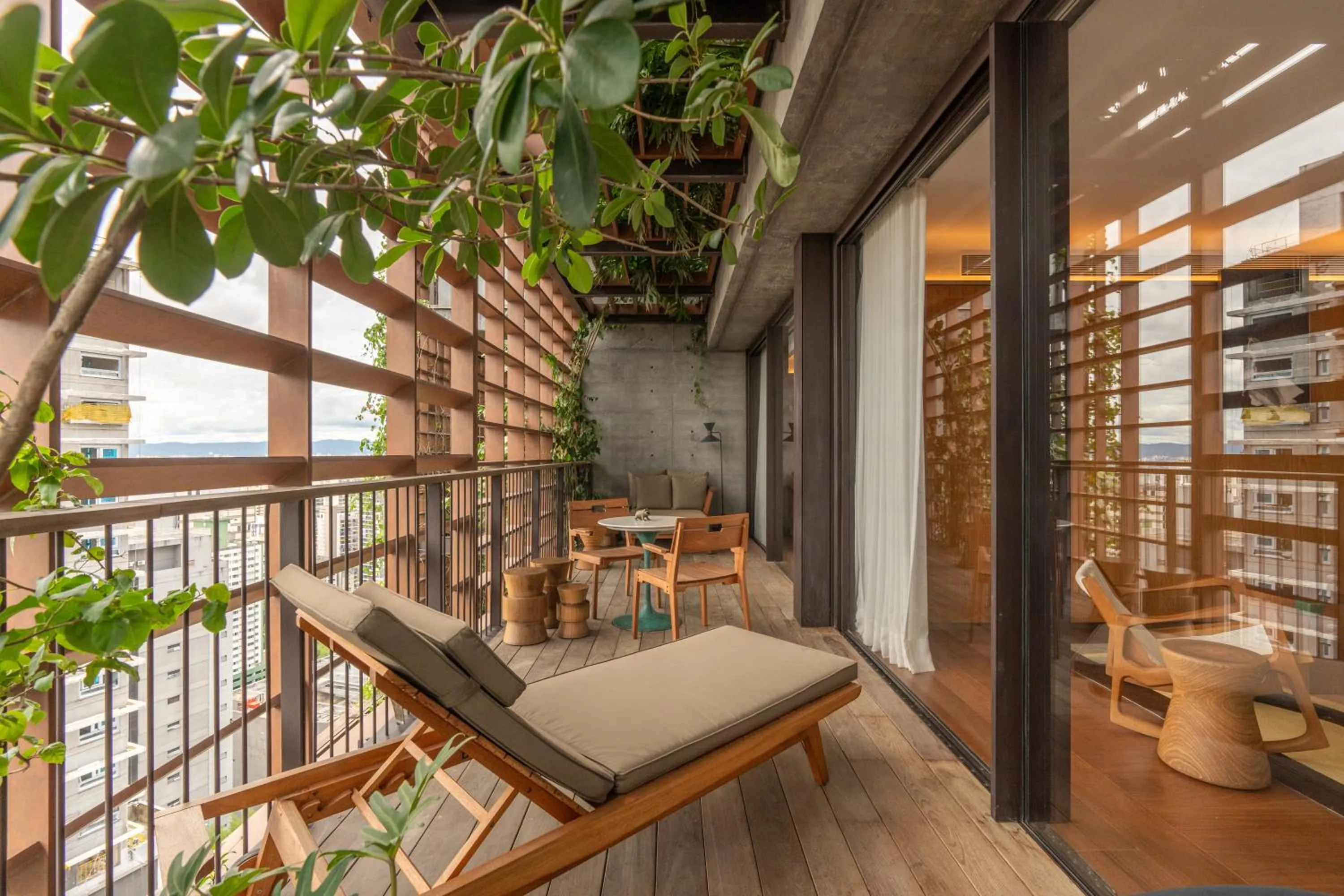 Balcony/Terrace in Rosewood São Paulo