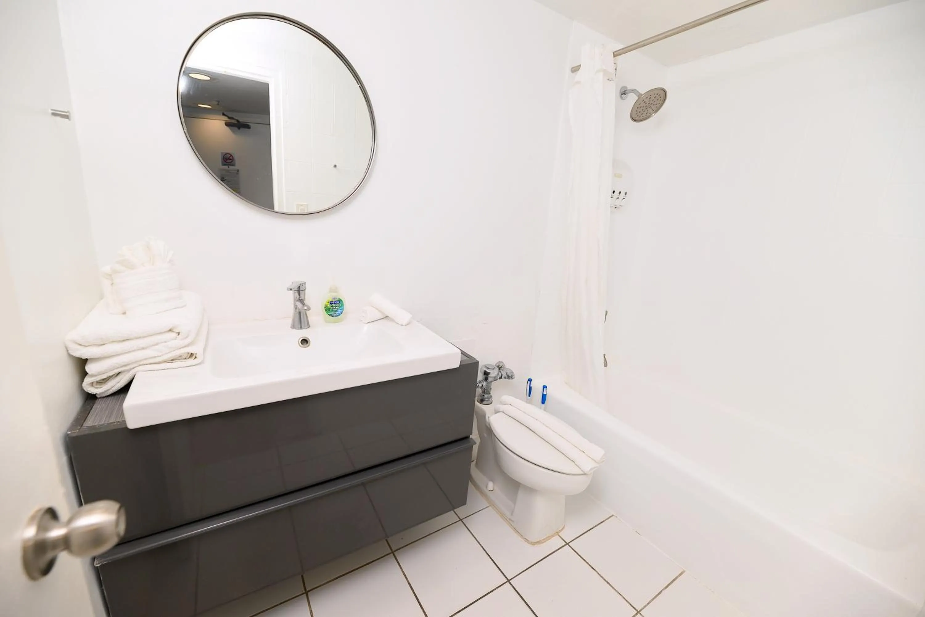 Toilet in SeaStays Apartments