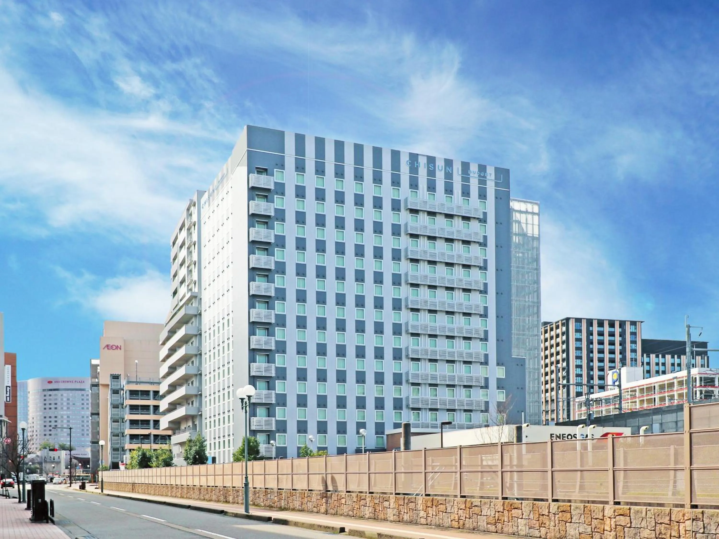 Property building in CHISUN BUDGET Kanazawa Ekimae