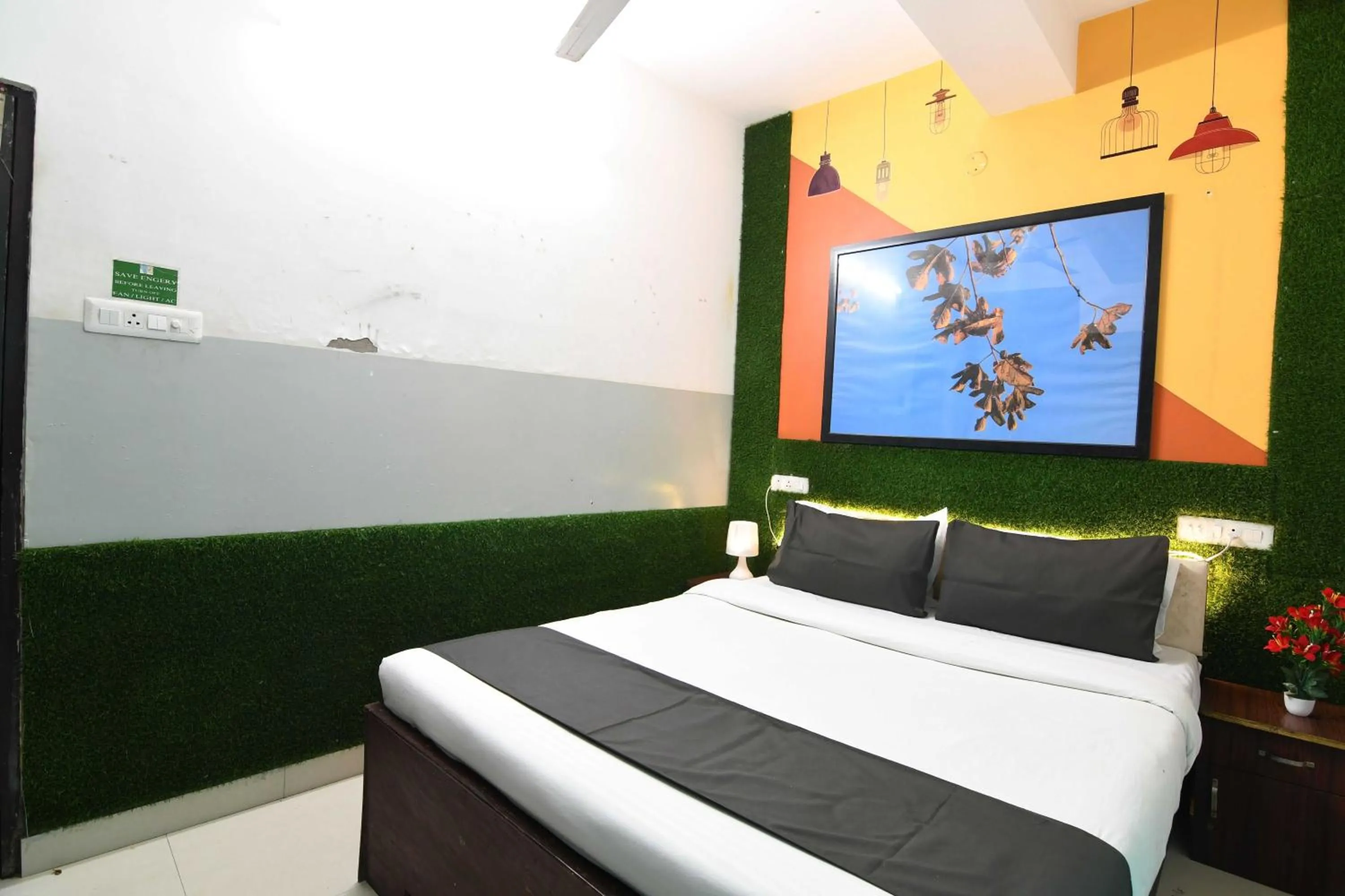 Bedroom, Bed in Super OYO 82026 BANGUR INN