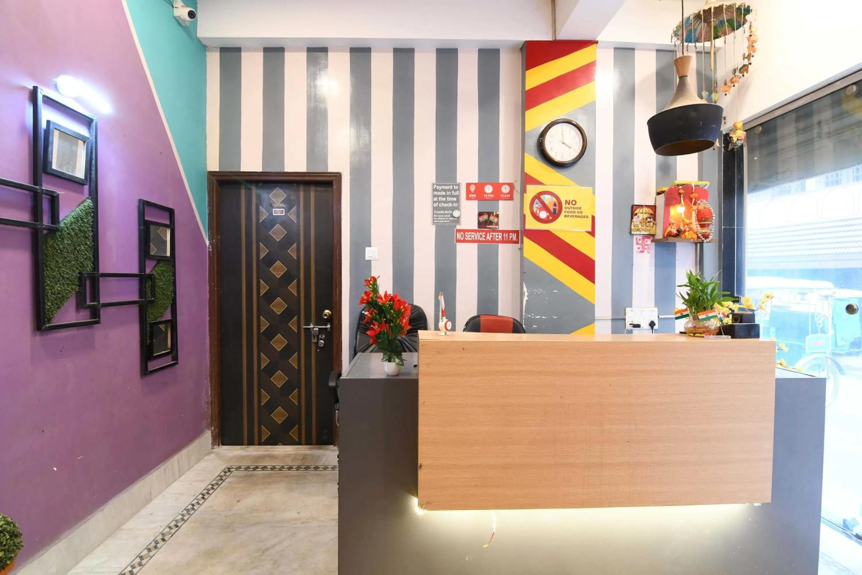 Lobby or reception in Super OYO 82026 BANGUR INN