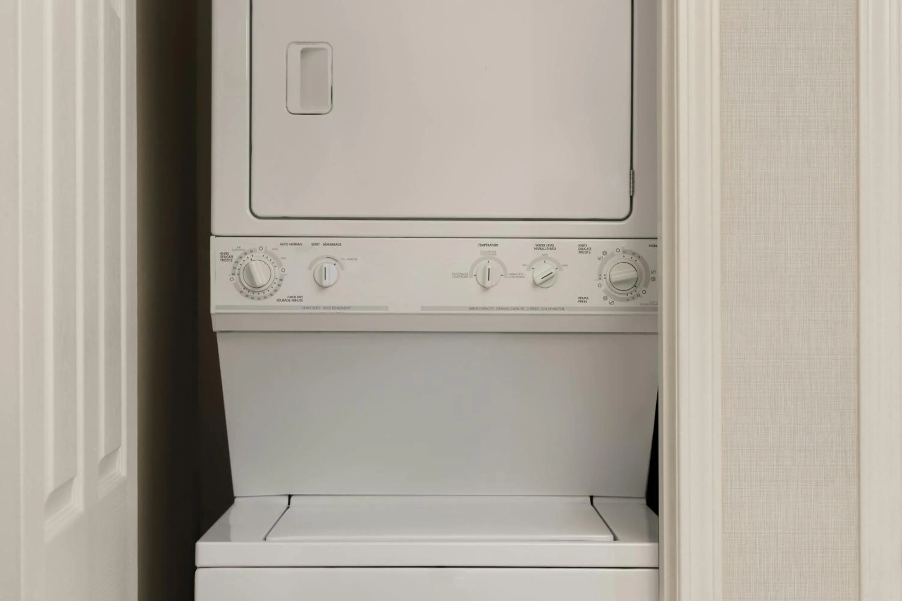 Photo of the whole room in Delta Hotels by Marriott Whistler Village Suites