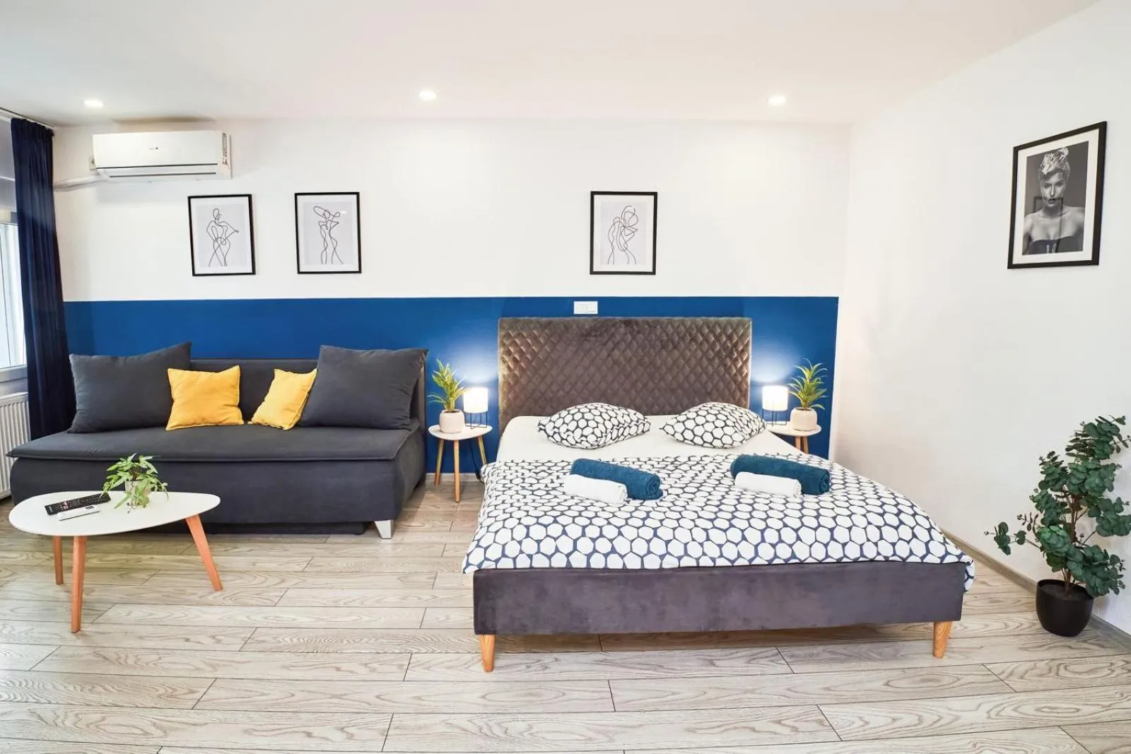 Bed in Marcos Apartments Victoriei - self check-in