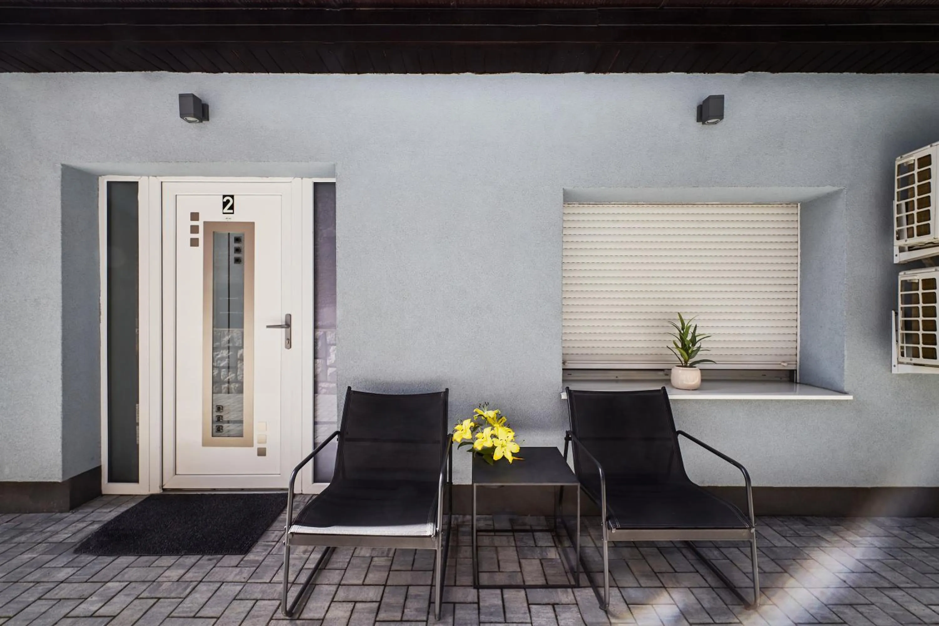 Seating area in Marcos Apartments Victoriei - self check-in