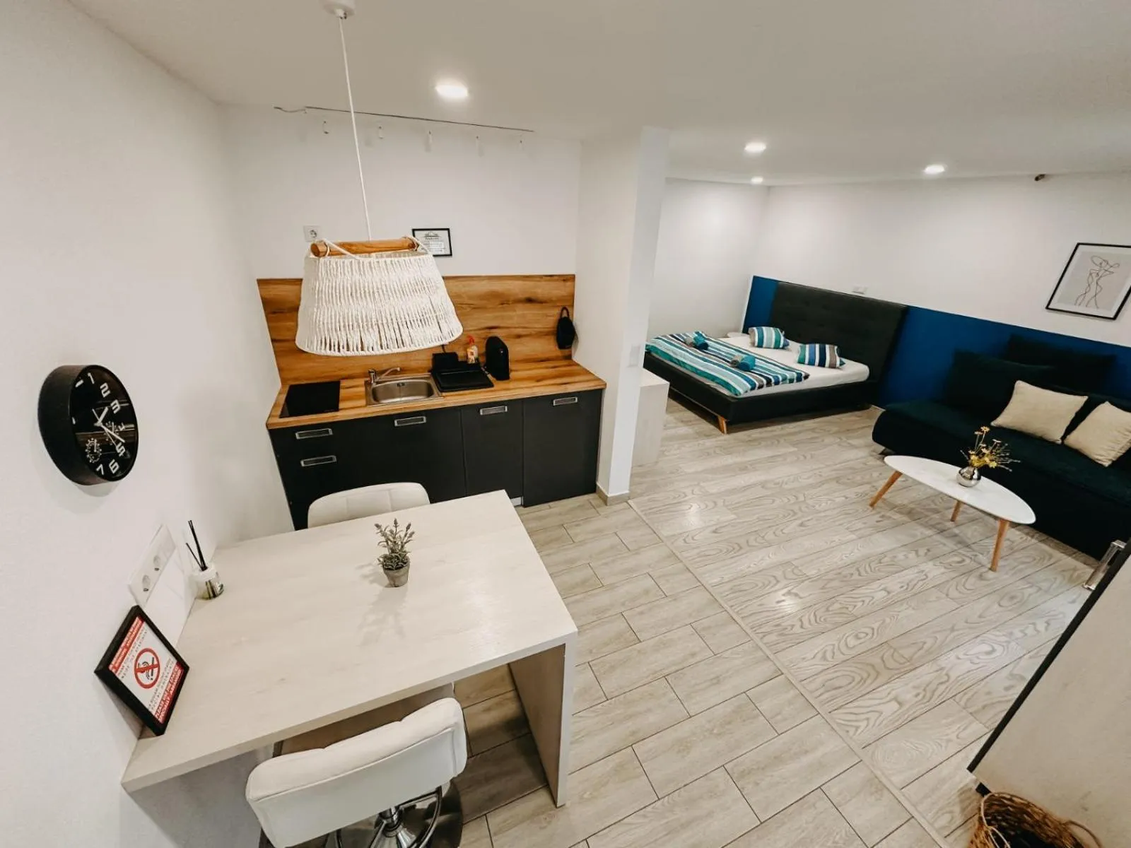 Kitchen or kitchenette in Marcos Apartments Victoriei - self check-in