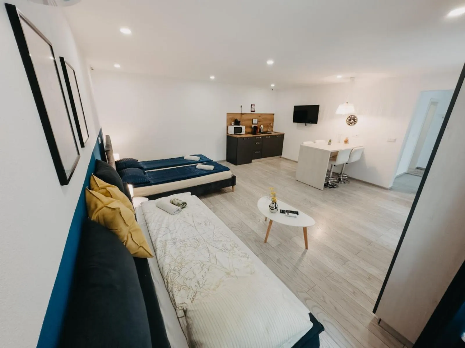 TV and multimedia, Bed in Marcos Apartments Victoriei - self check-in