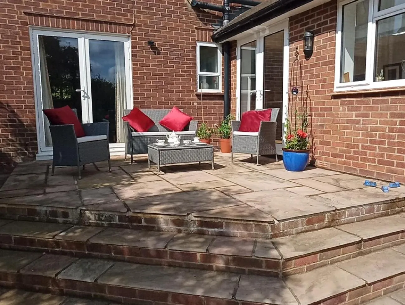 Property building in Oak End Lodge