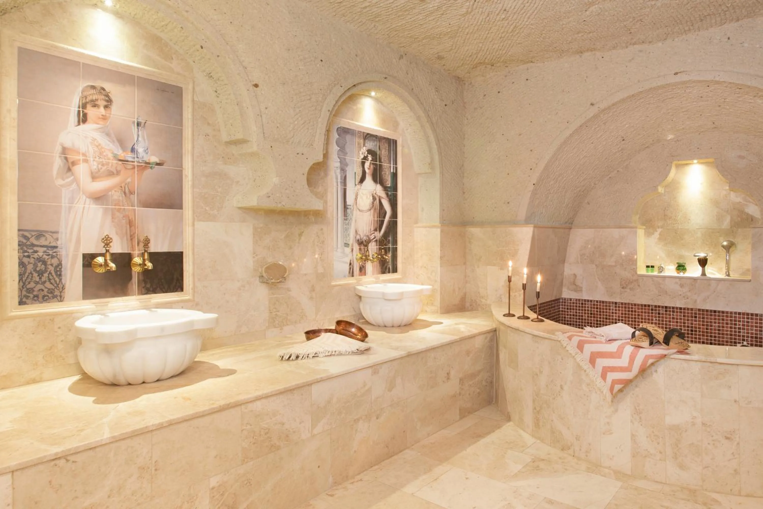 Bathroom in House 1938 Special Cave Hotel