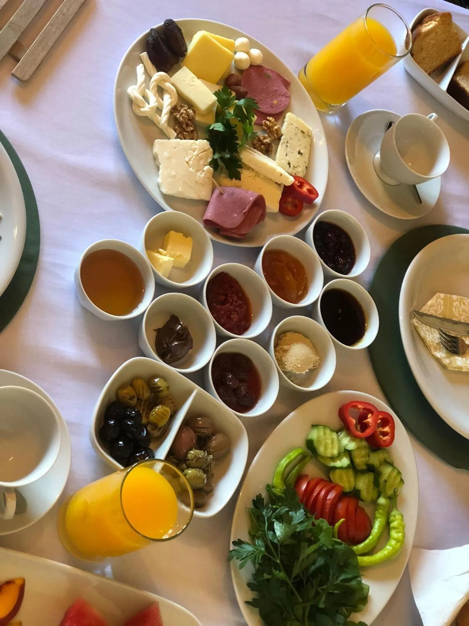 Breakfast in House 1938 Special Cave Hotel