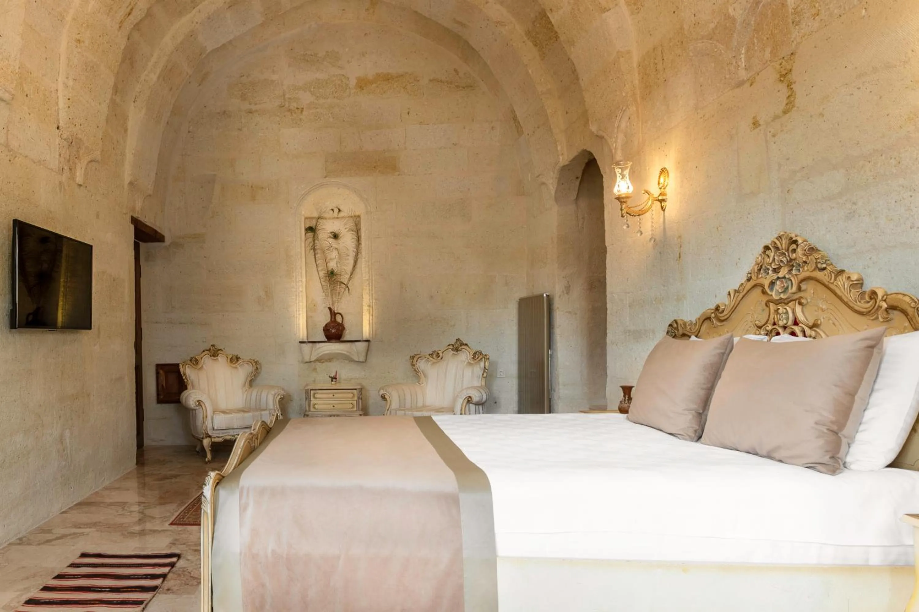 Bed in House 1938 Special Cave Hotel