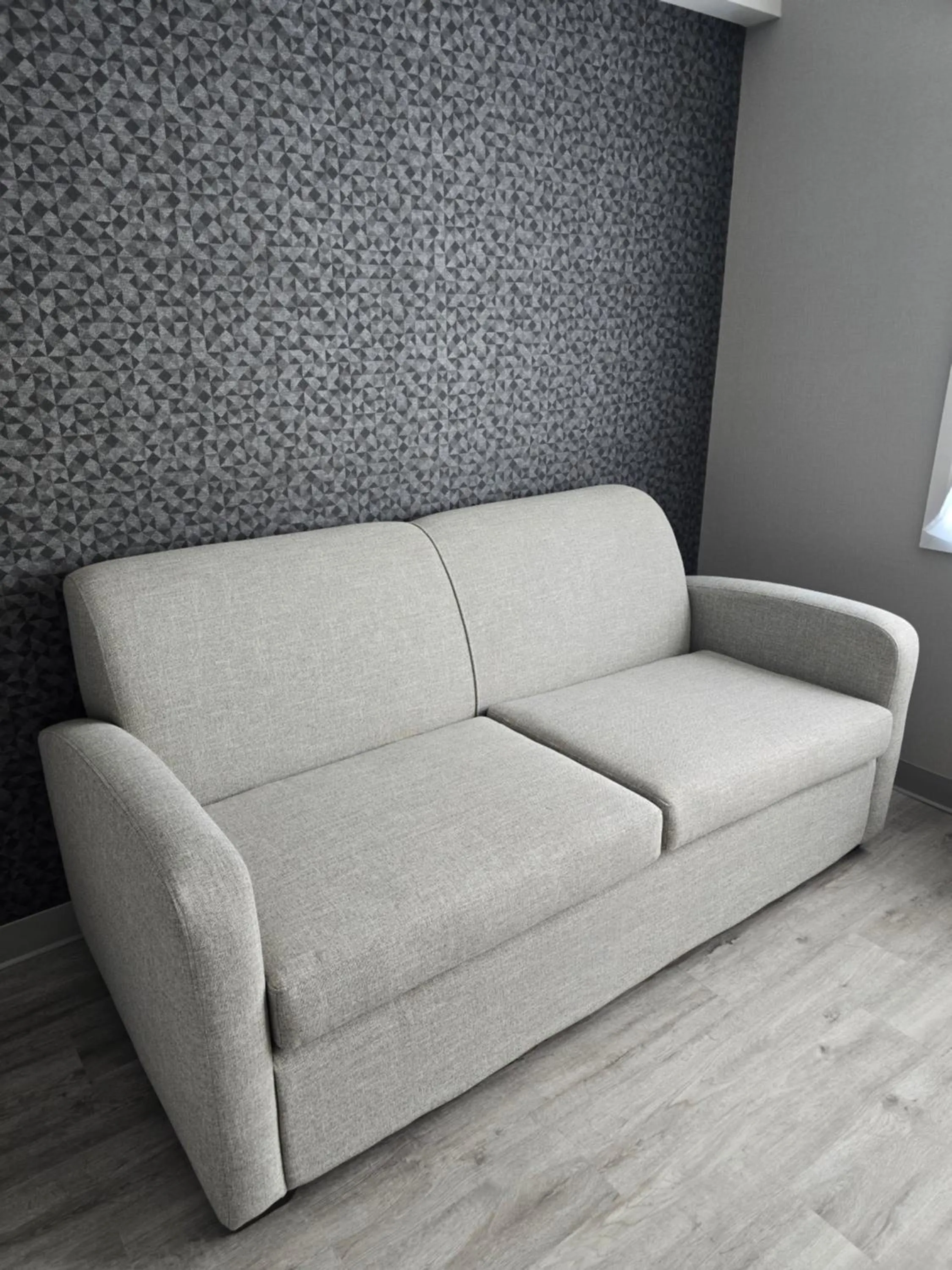 Seating area in Best Western Hotel Brossard