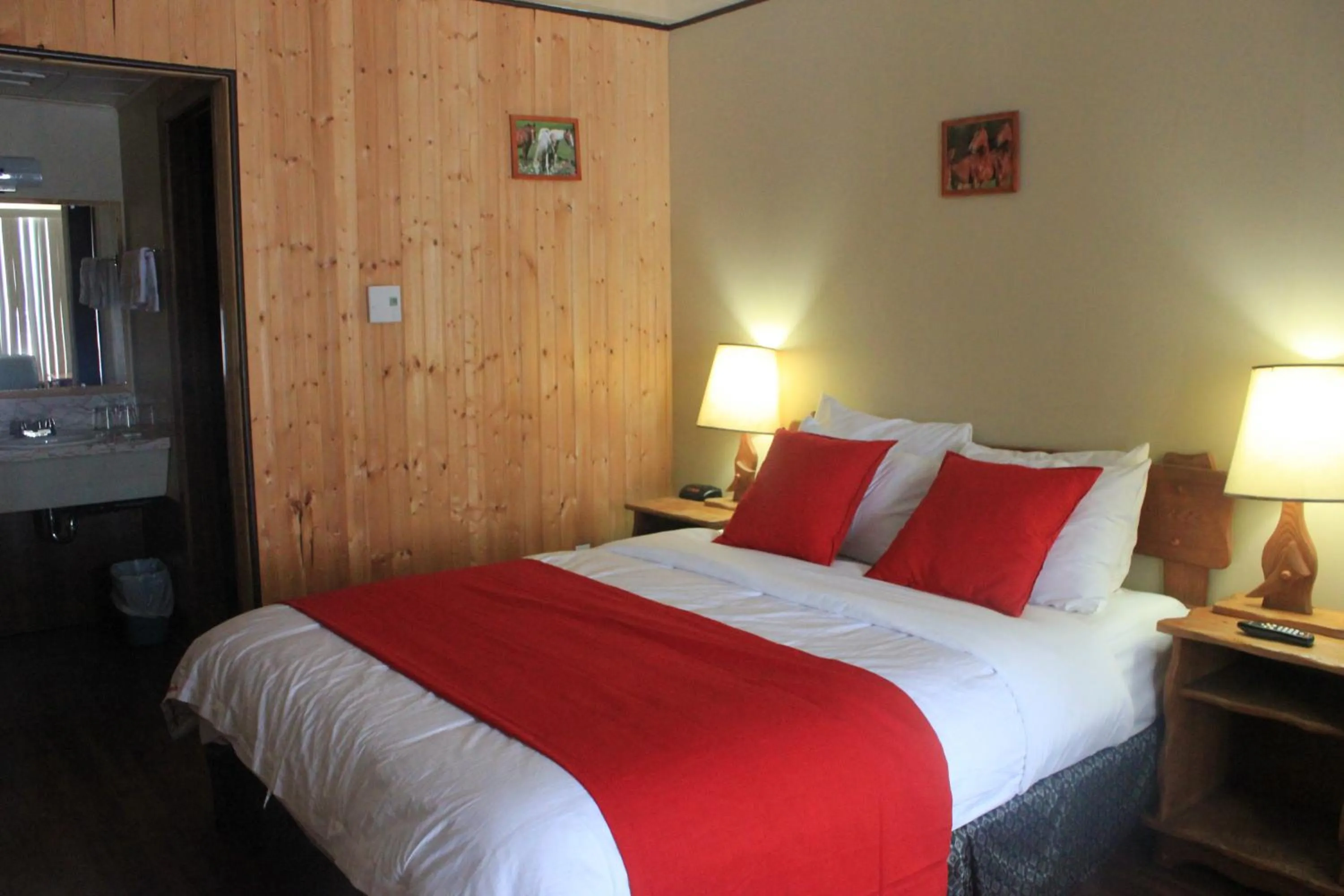 Bed in Motel Des Pays D'En Haut