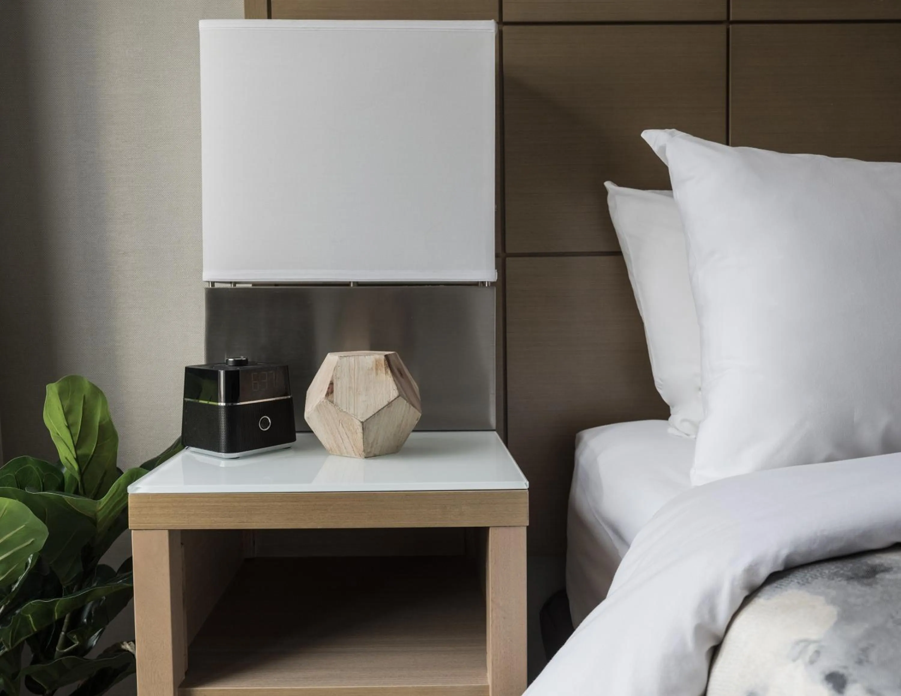 Decorative detail, Bed in The Crystal Lodge