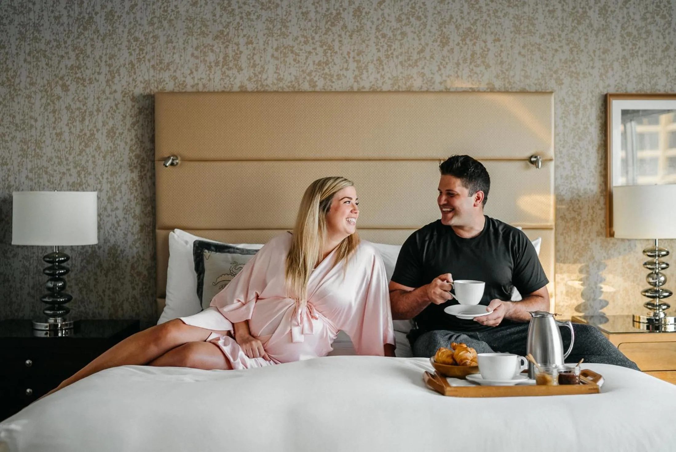 Family, Bed in Fairmont Waterfront