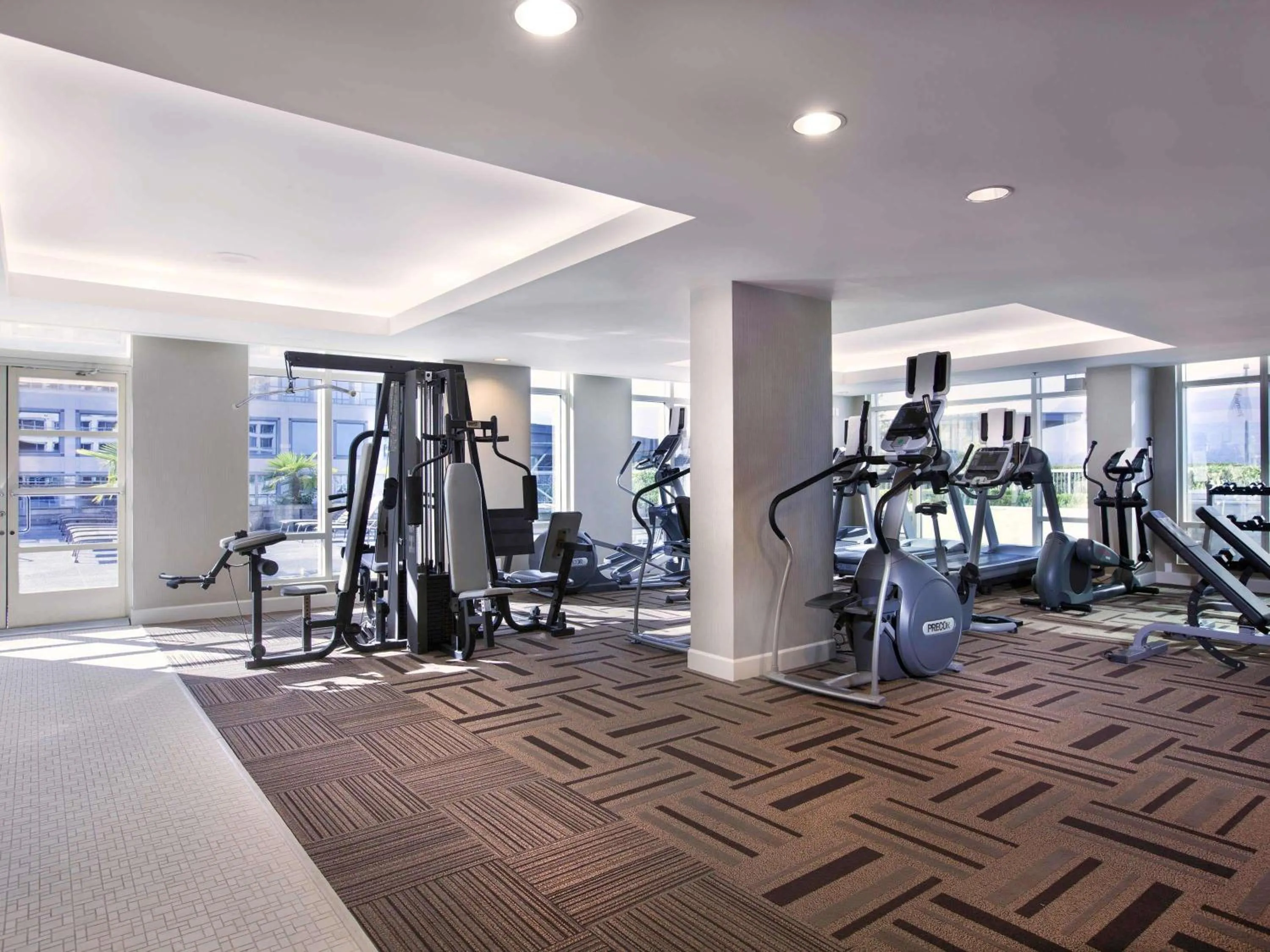 Fitness centre/facilities in Fairmont Waterfront