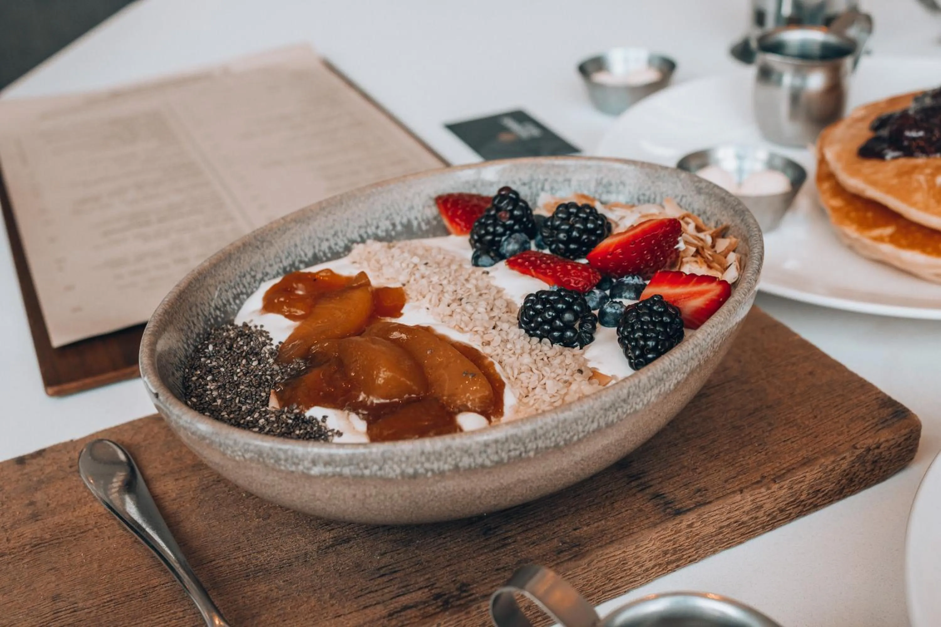 Breakfast in Fairmont Waterfront