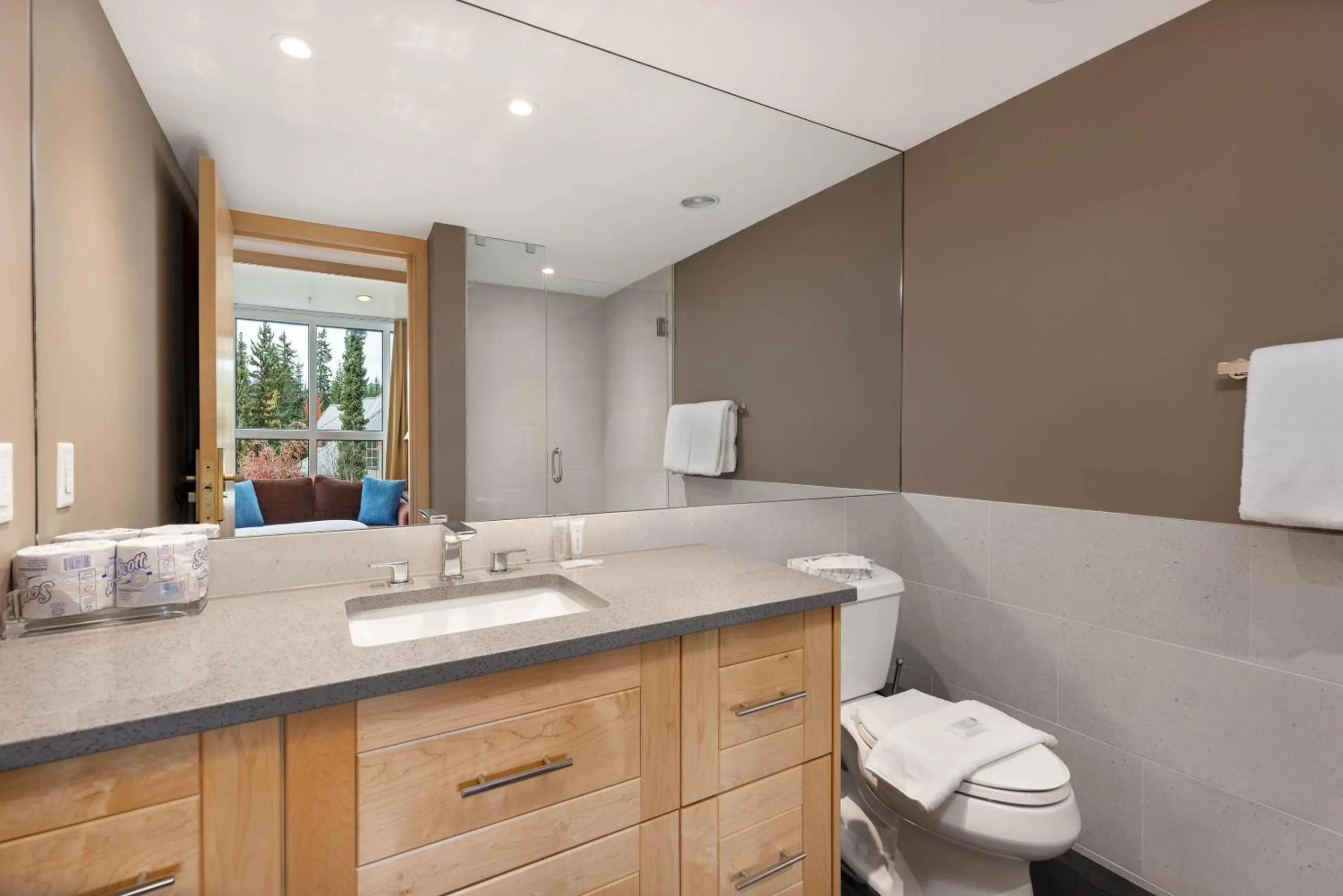 Le Chamois by Whistler Premier