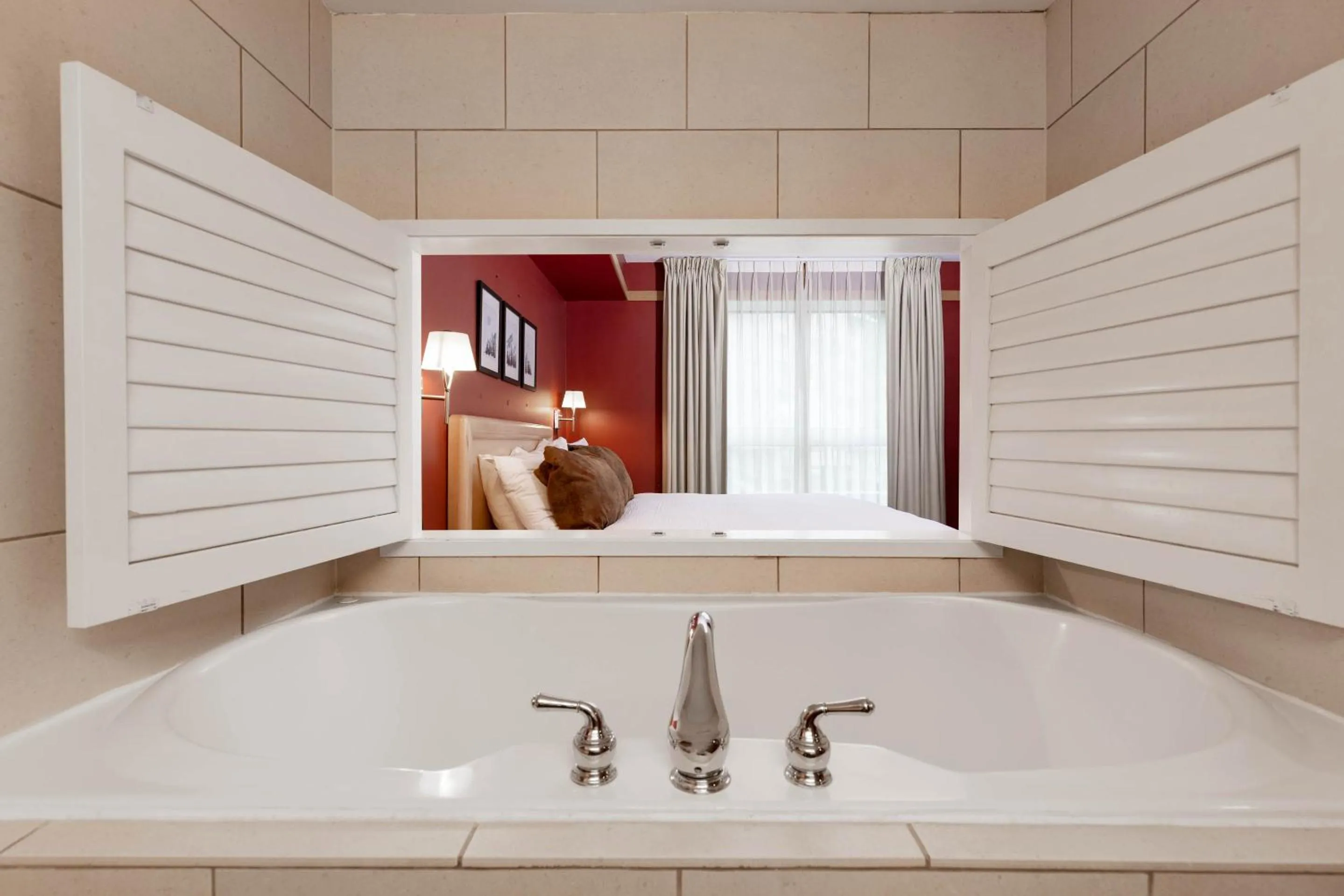 Le Chamois by Whistler Premier