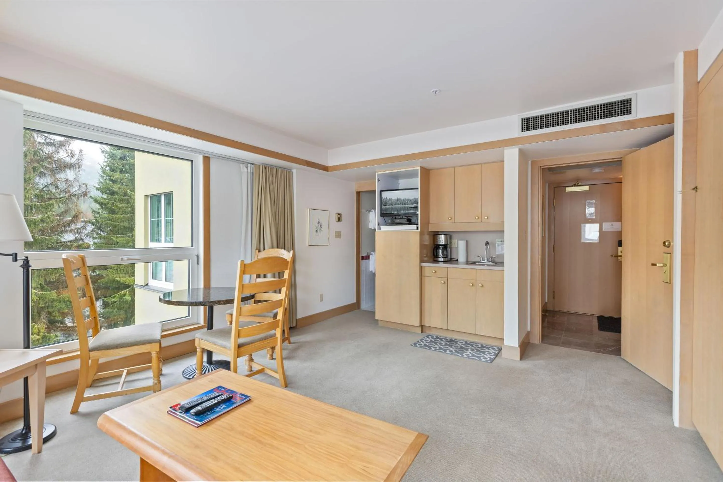 Le Chamois by Whistler Premier