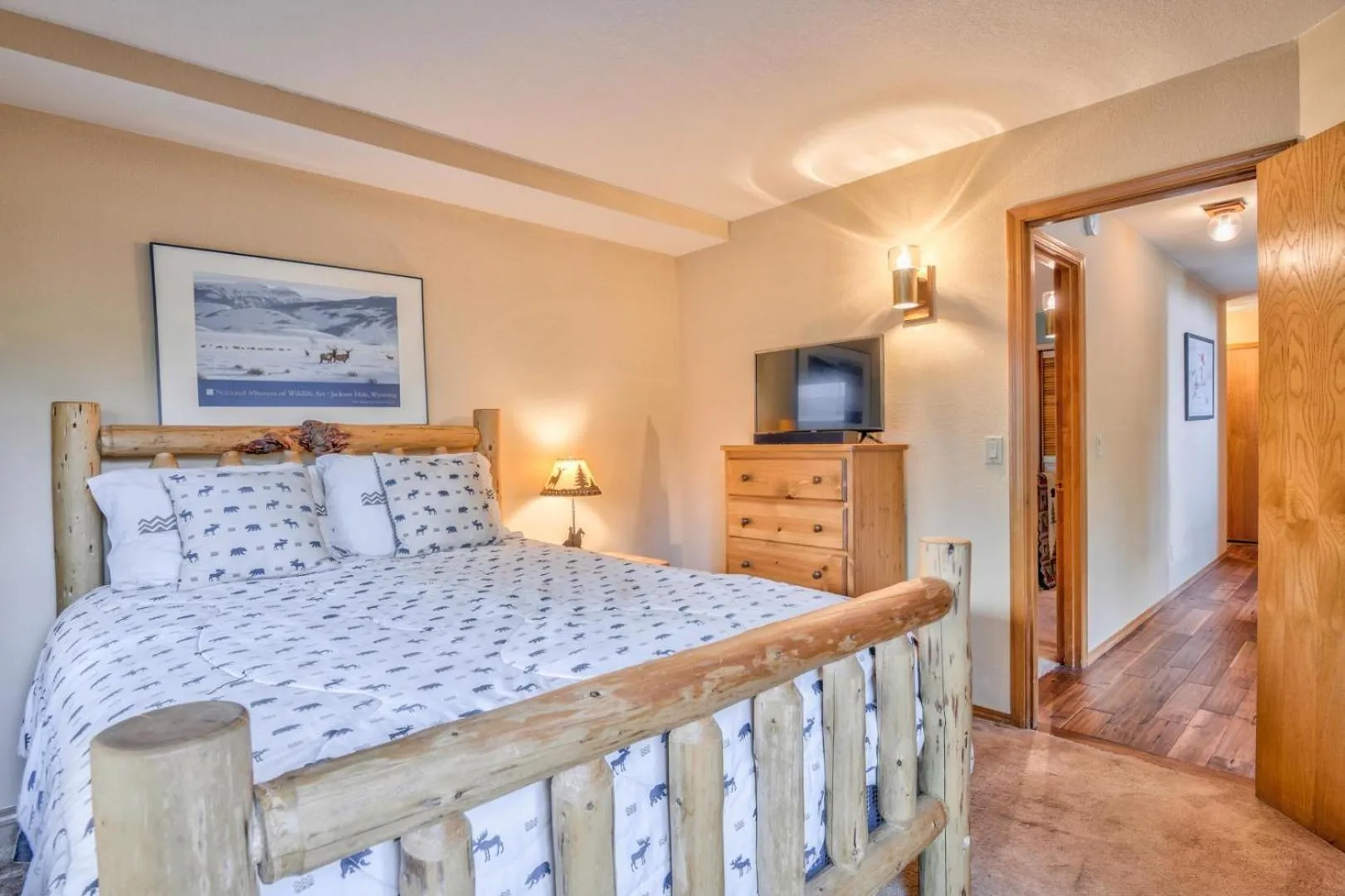 Bed in Paper Birch - Unit 10