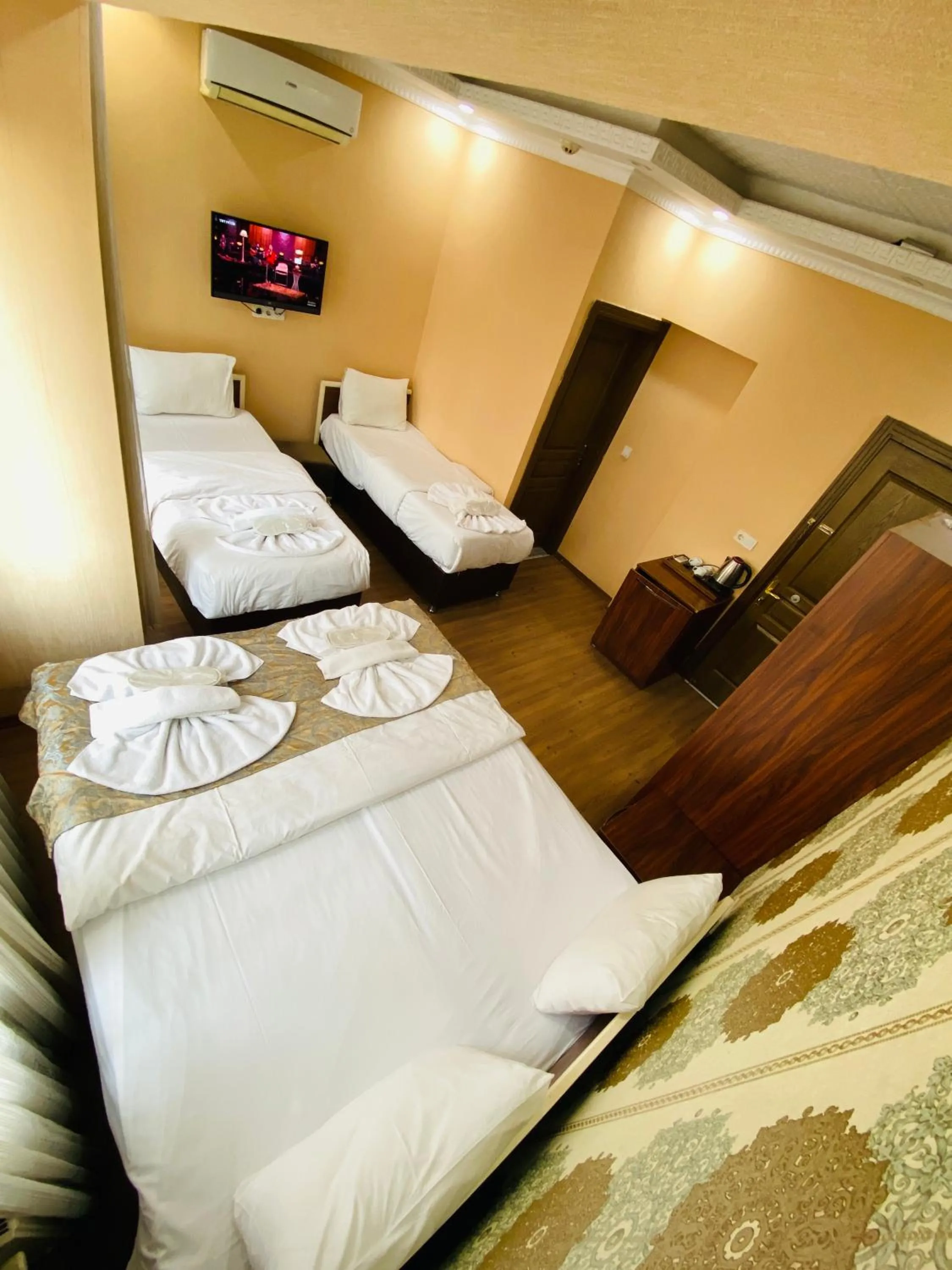 Photo of the whole room, Bed in RENOVA hOTEL FATİH