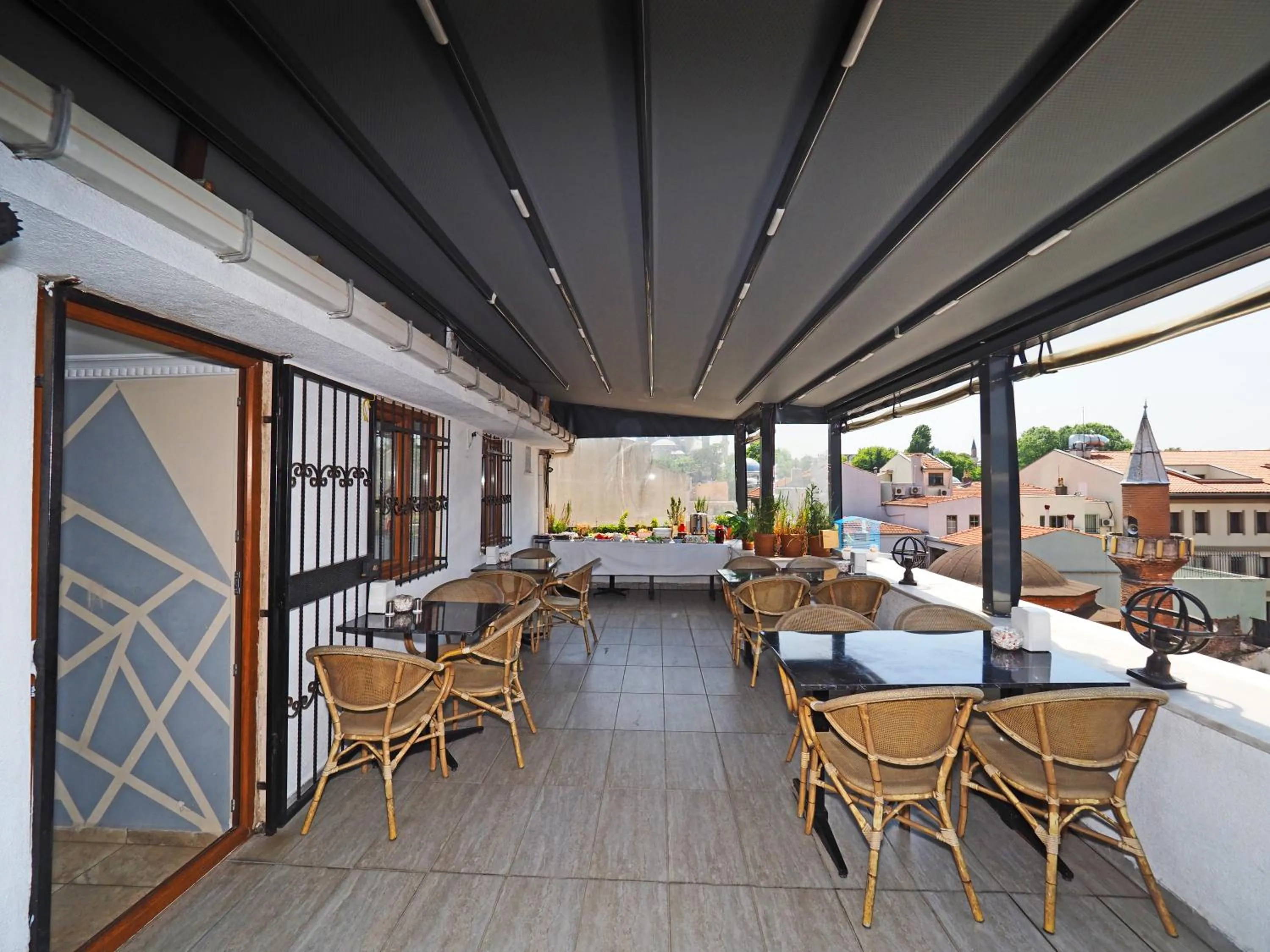 Balcony/Terrace in RENOVA hOTEL FATİH
