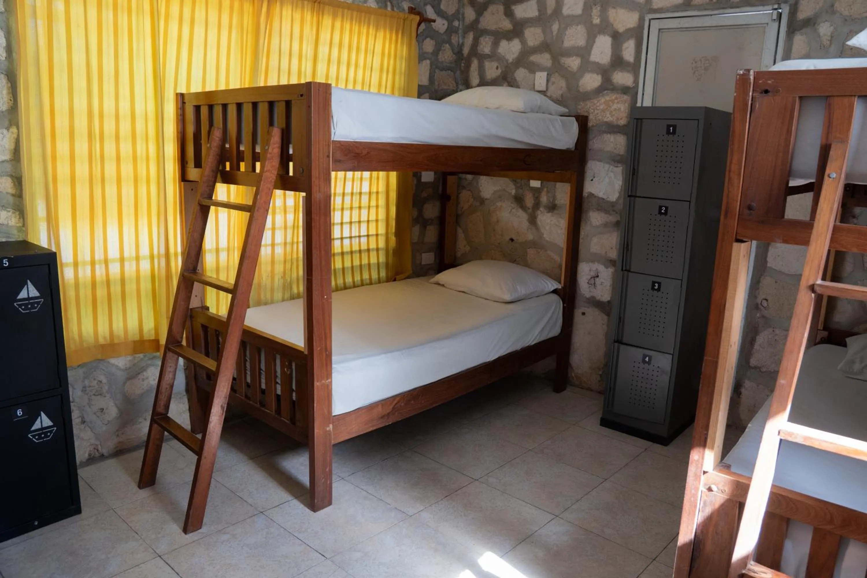 bunk bed, Bed in Hostel Oryx Tulum