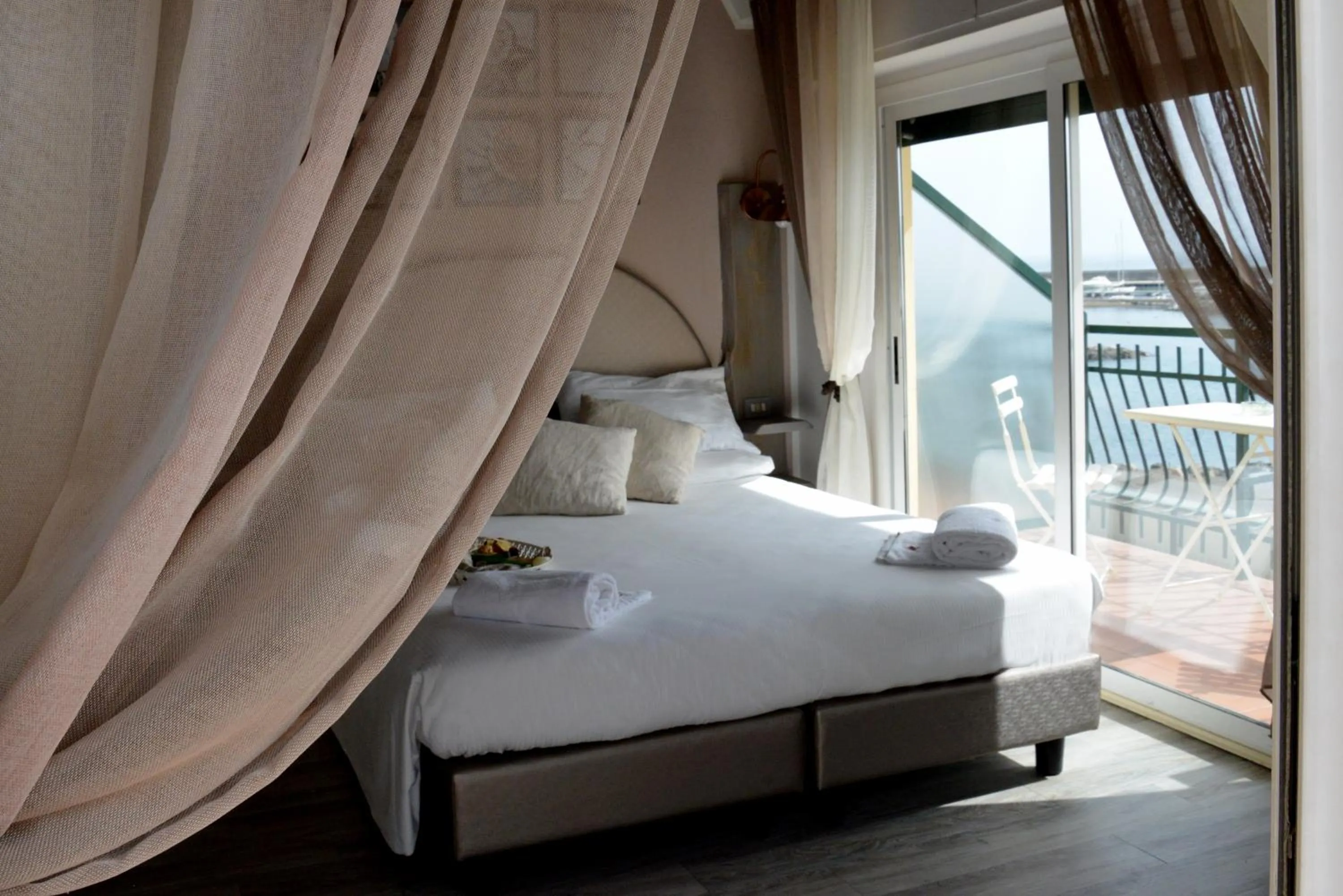 Bed in Hotel Zia Piera