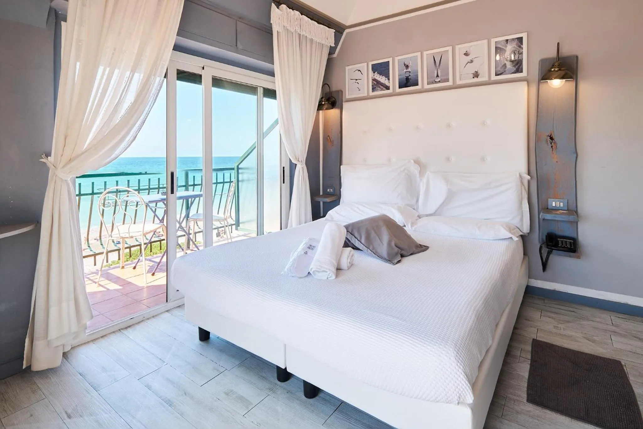 View (from property/room), Bed in Hotel Zia Piera