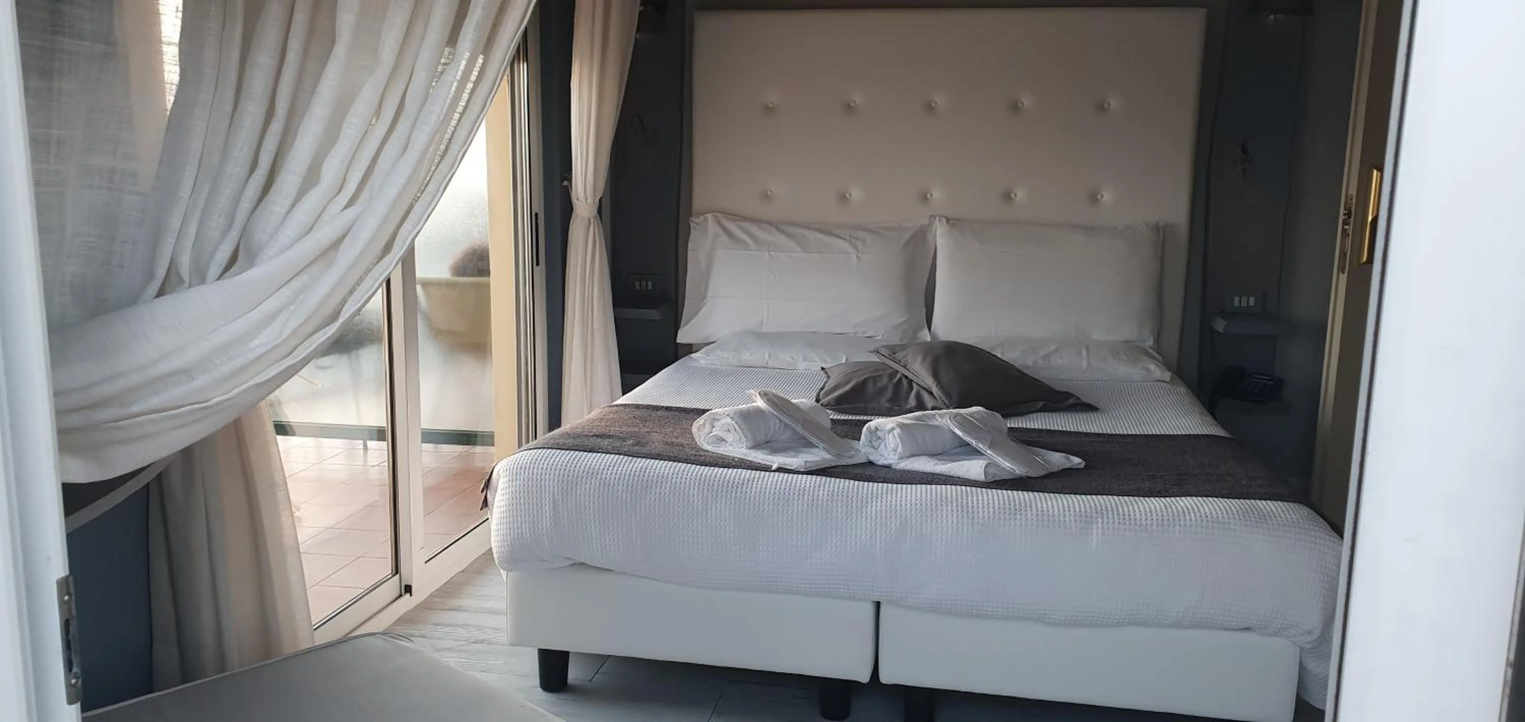 Bed in Hotel Zia Piera