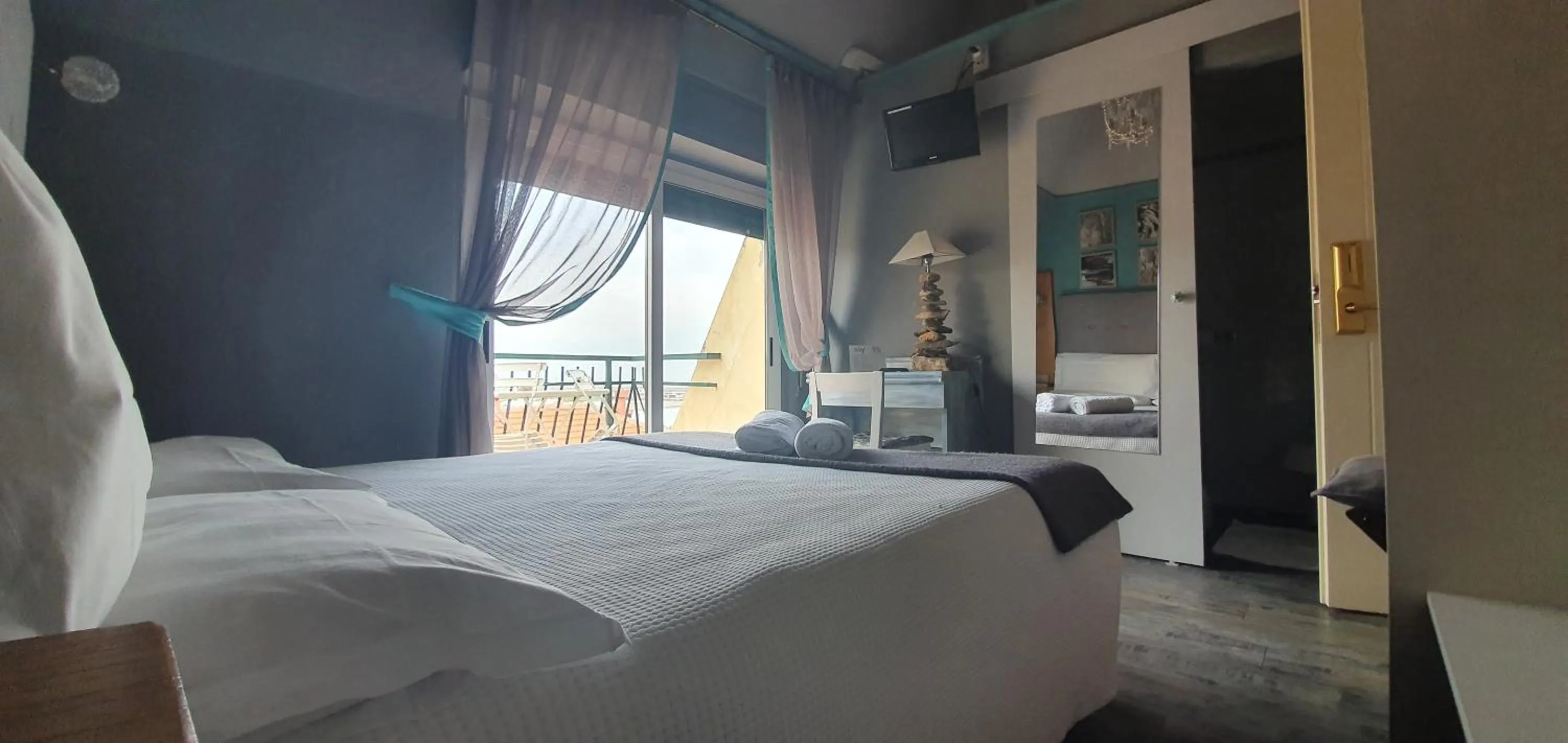 Bed in Hotel Zia Piera