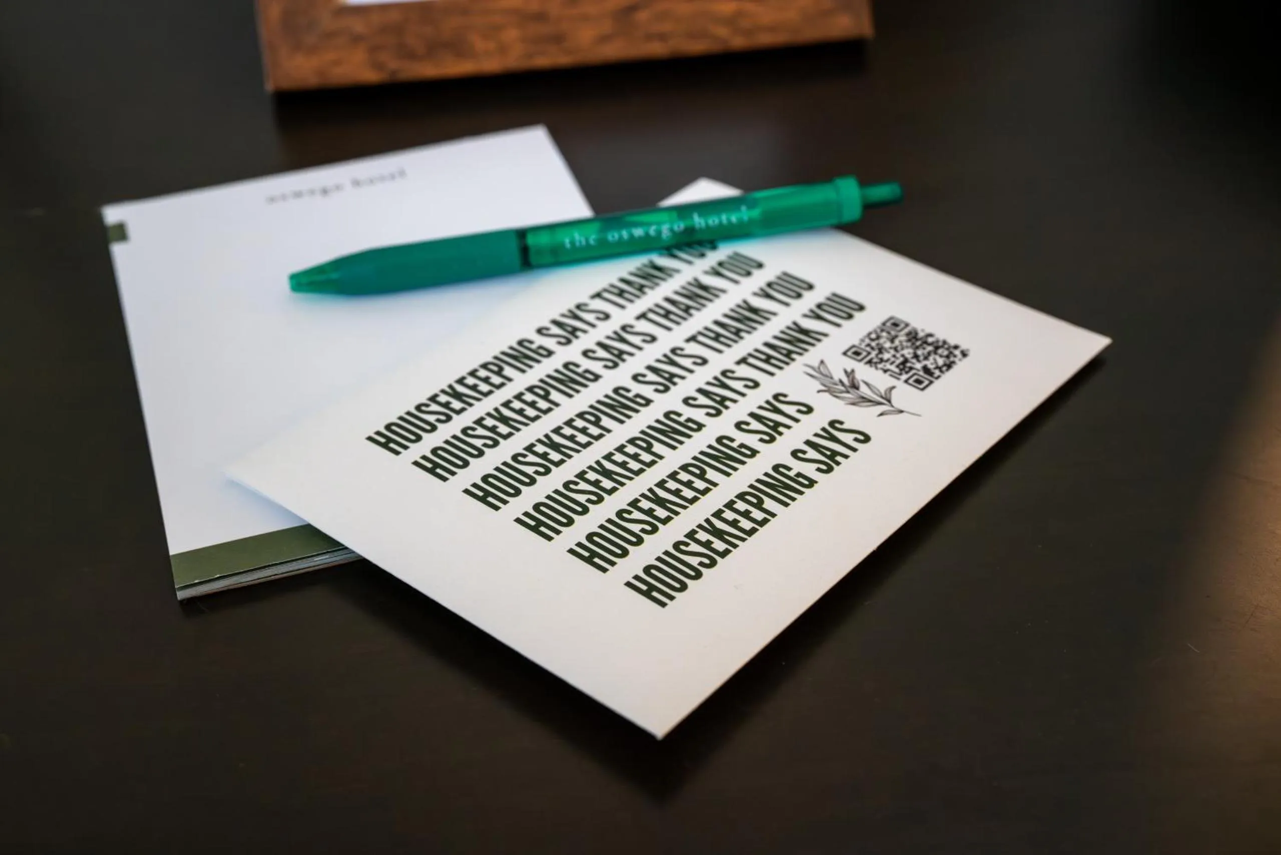 Living room in Oswego Hotel