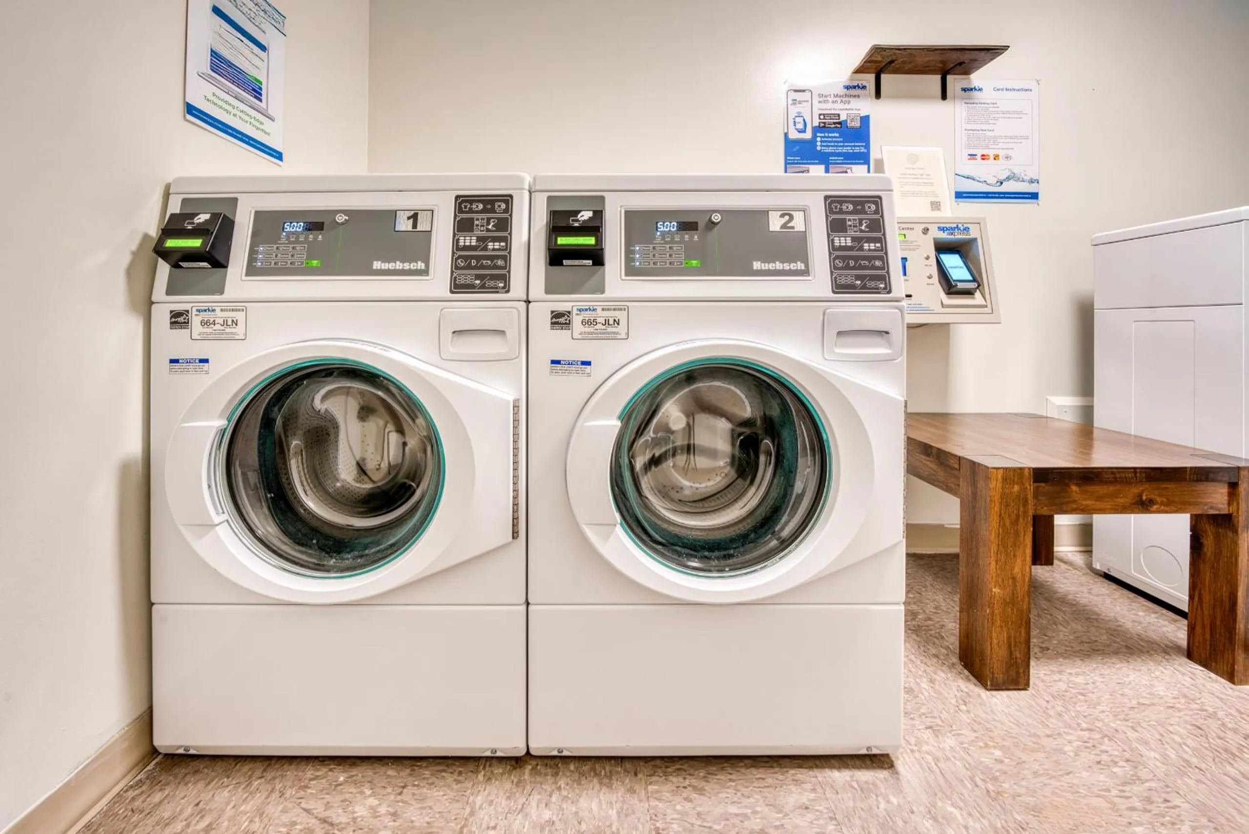 laundry in Oswego Hotel