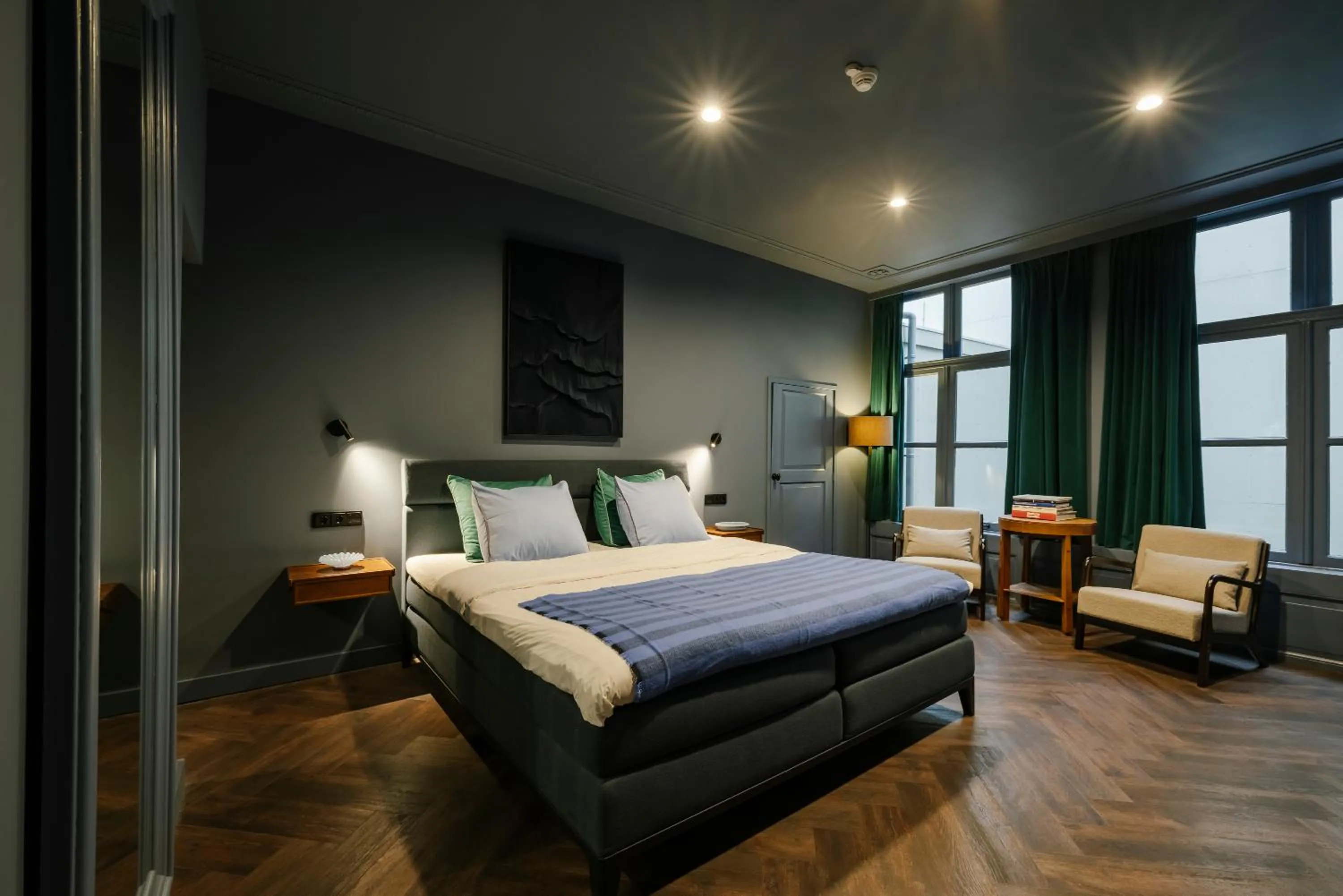 Bed in MAF Haarlem Boutique Hotel