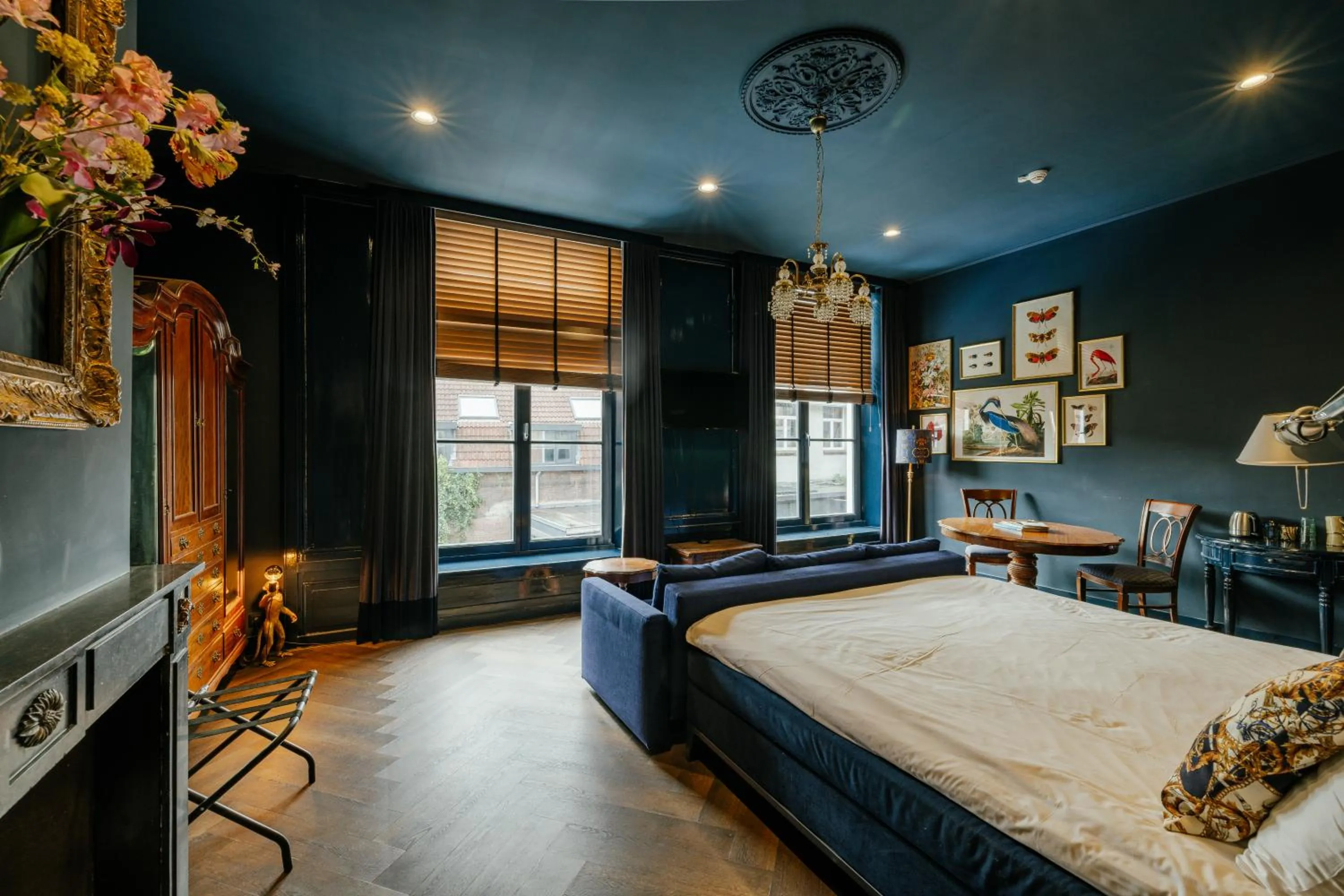 Bed in MAF Haarlem Boutique Hotel