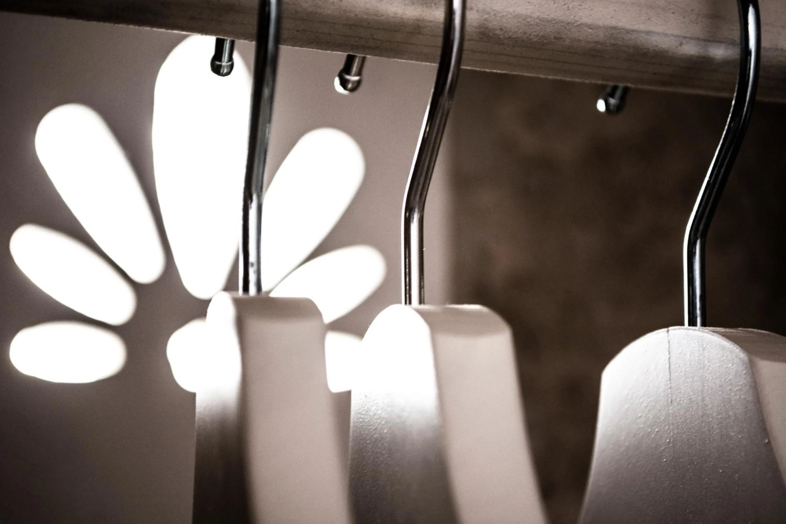 Decorative detail in Pietracielo B&B