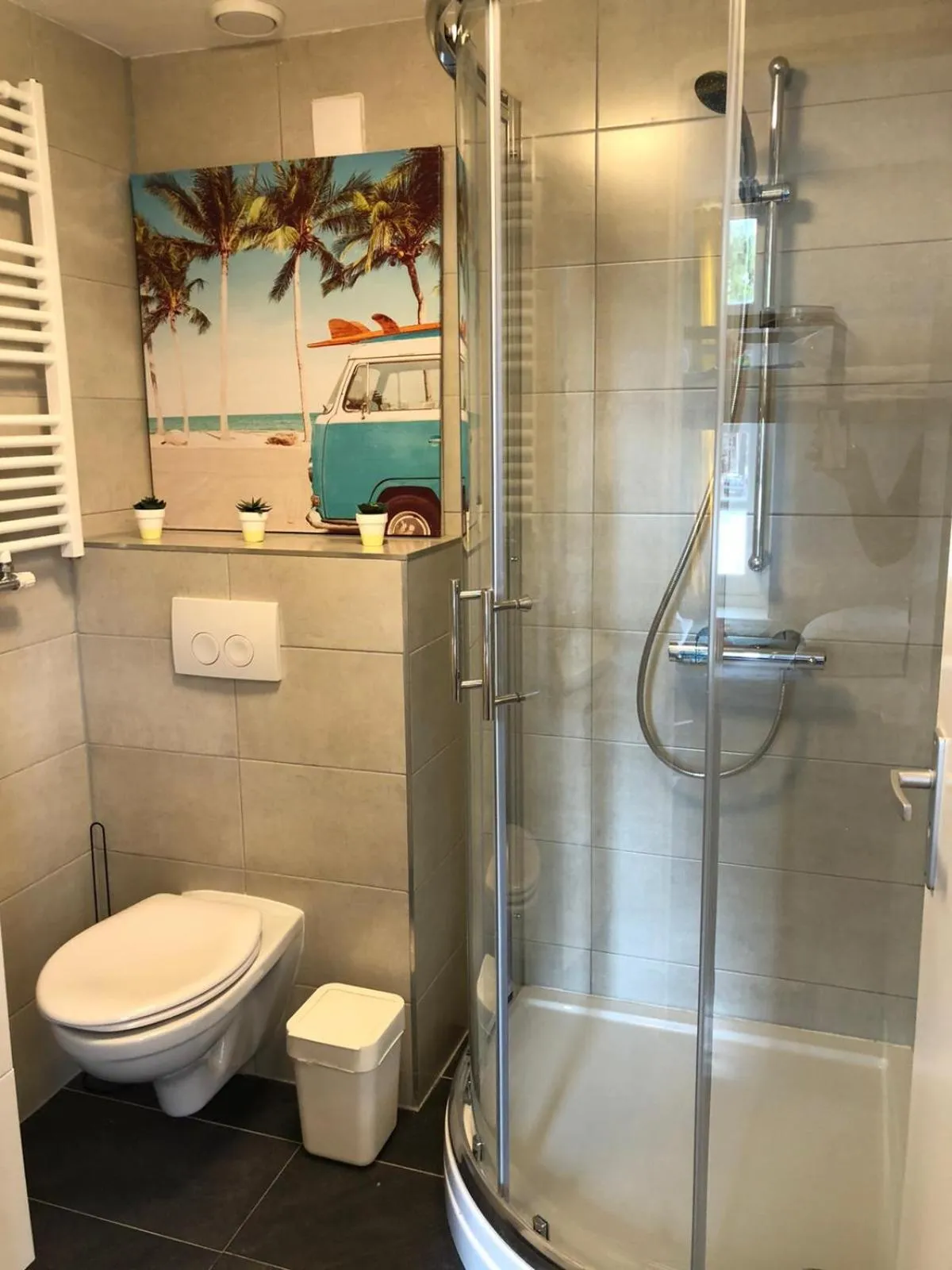 Shower in Room Mate Hostel Amsterdam Zaandam