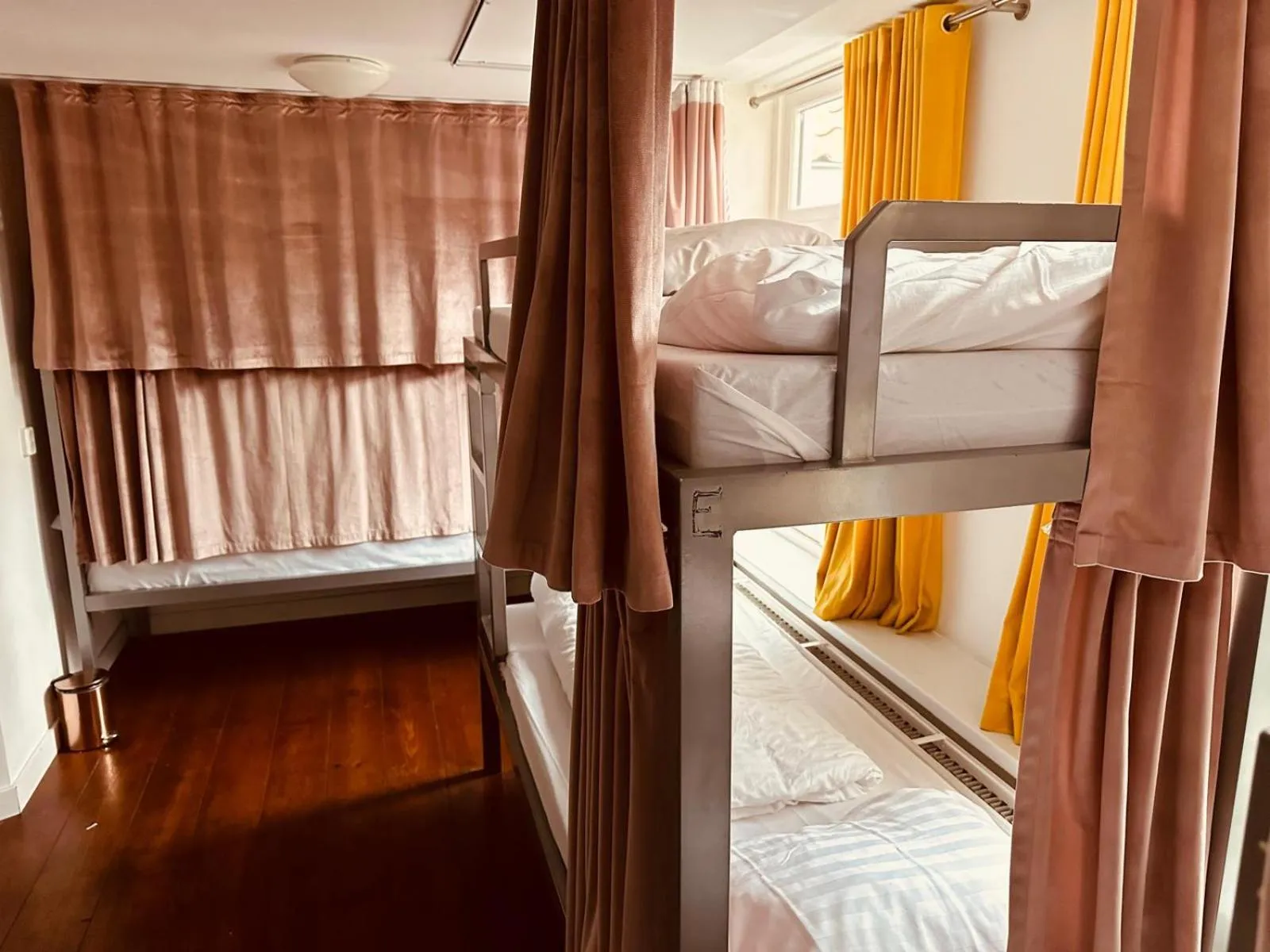 Bed in Room Mate Hostel Amsterdam Zaandam